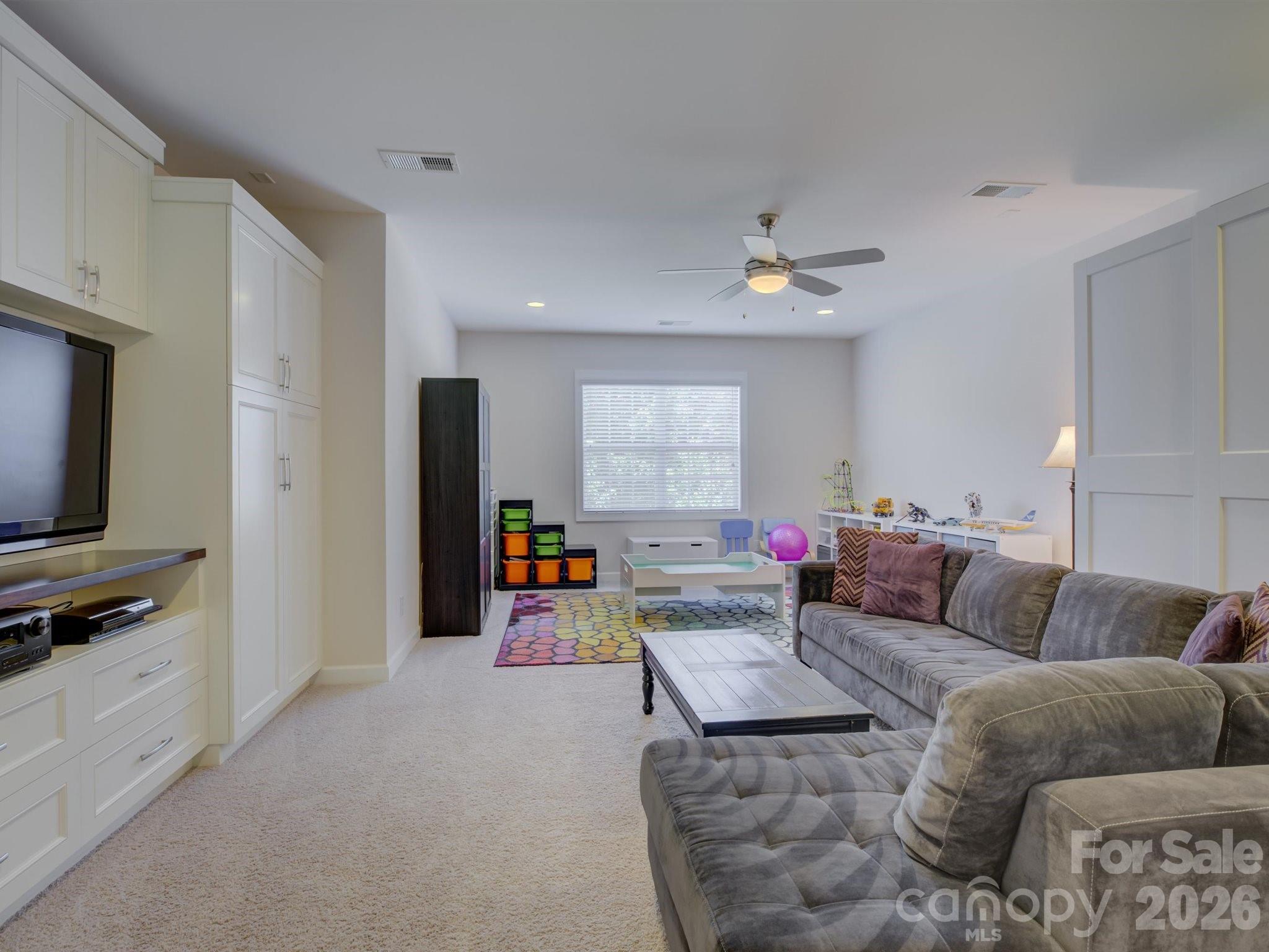 16433 Bryant Meadows Drive Property Photo 32