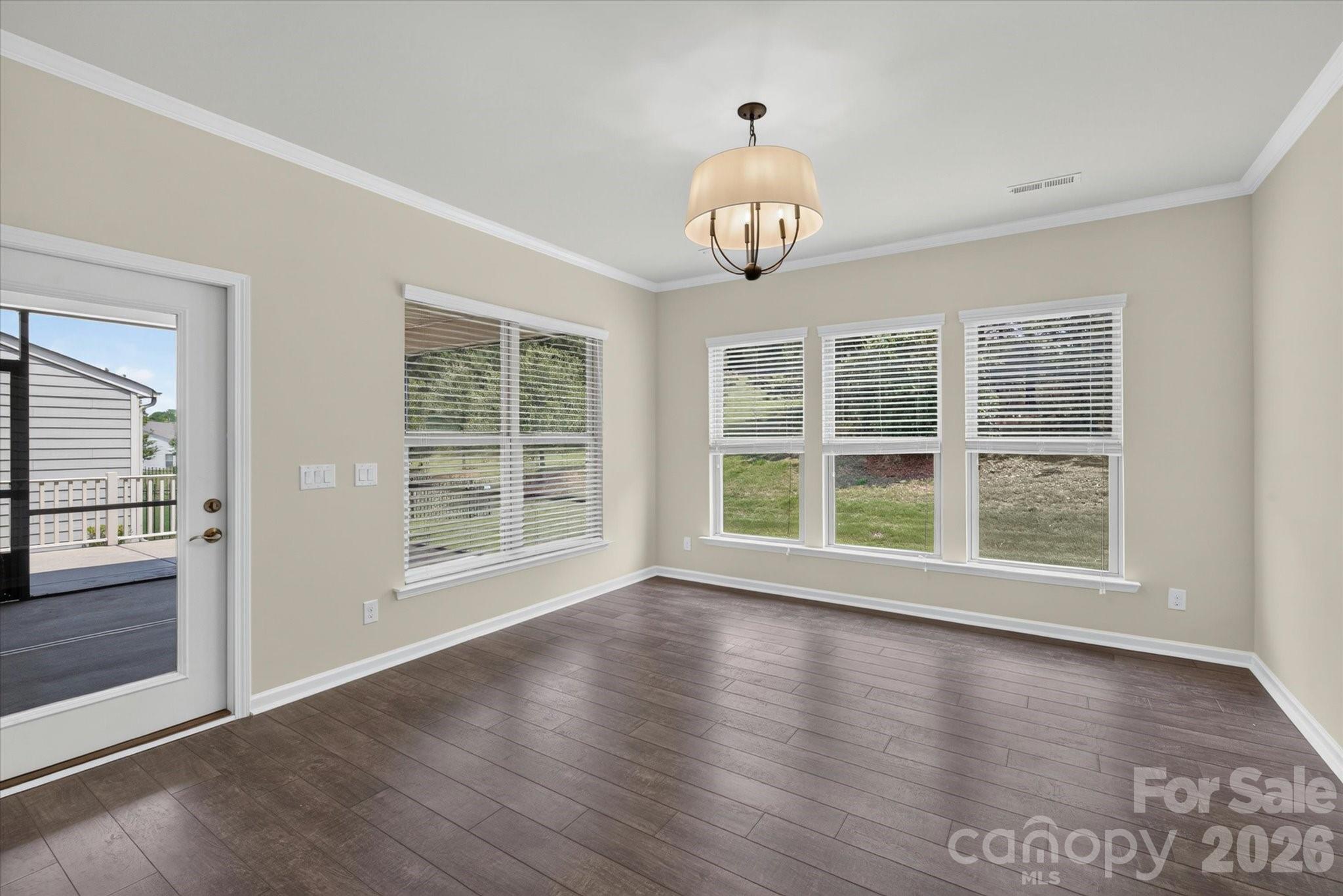 322 Burr Court Property Photo 19