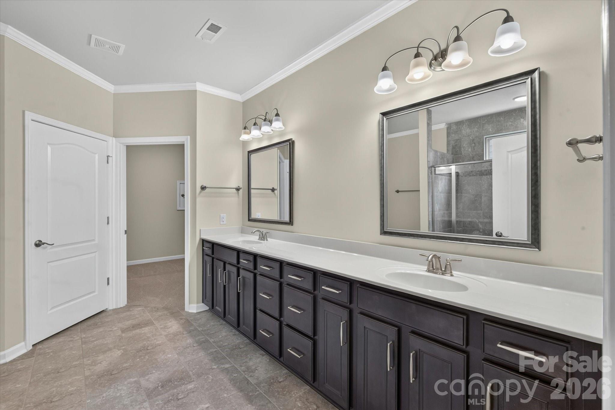 322 Burr Court Property Photo 25