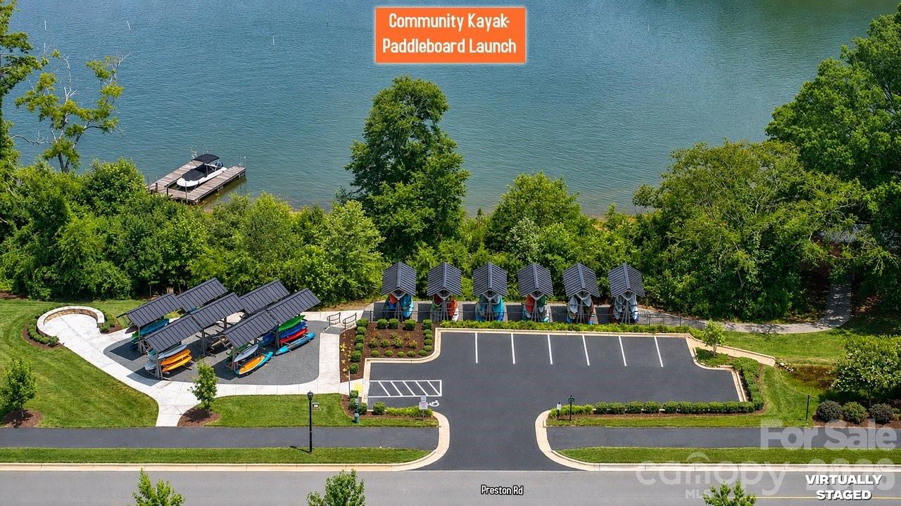 179 Atwater Landing Drive Property Photo 10