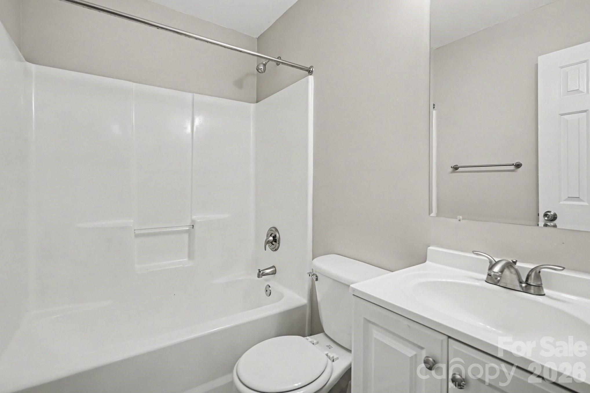 1029 Jordans Pond Lane Property Photo 14
