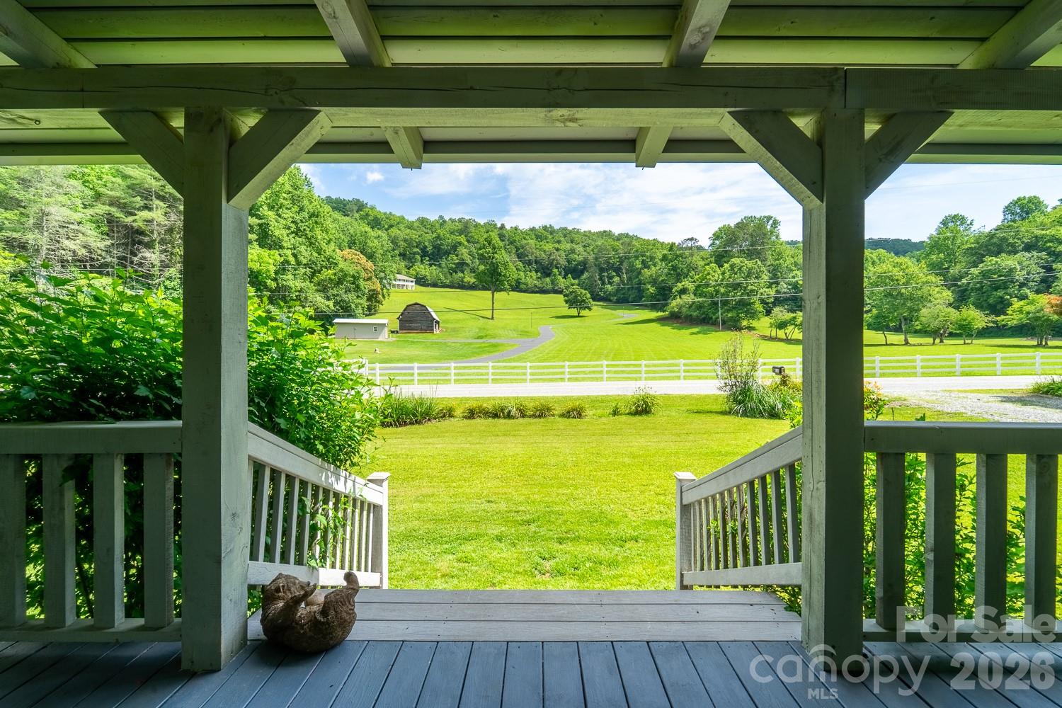 538 East Fork Road Property Photo 5