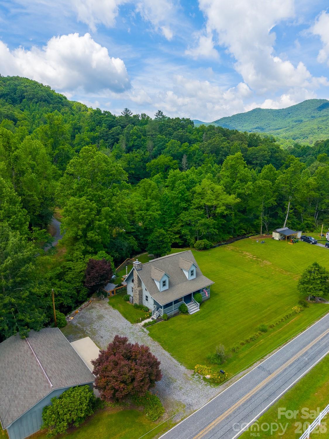 538 East Fork Road Property Photo 11