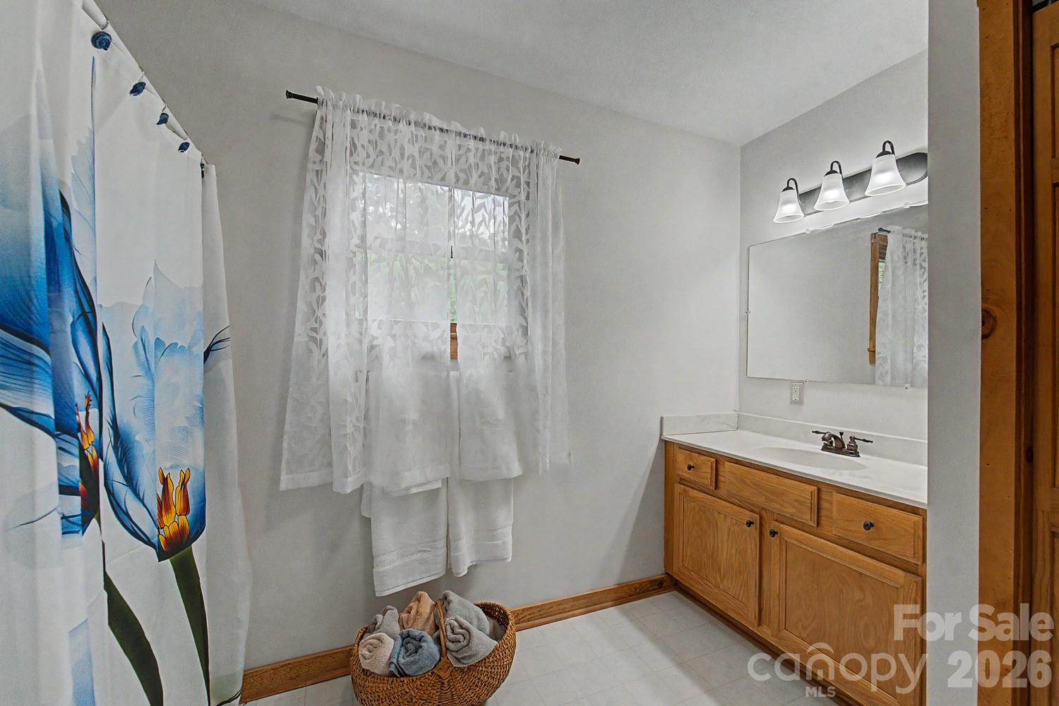 538 East Fork Road Property Photo 42