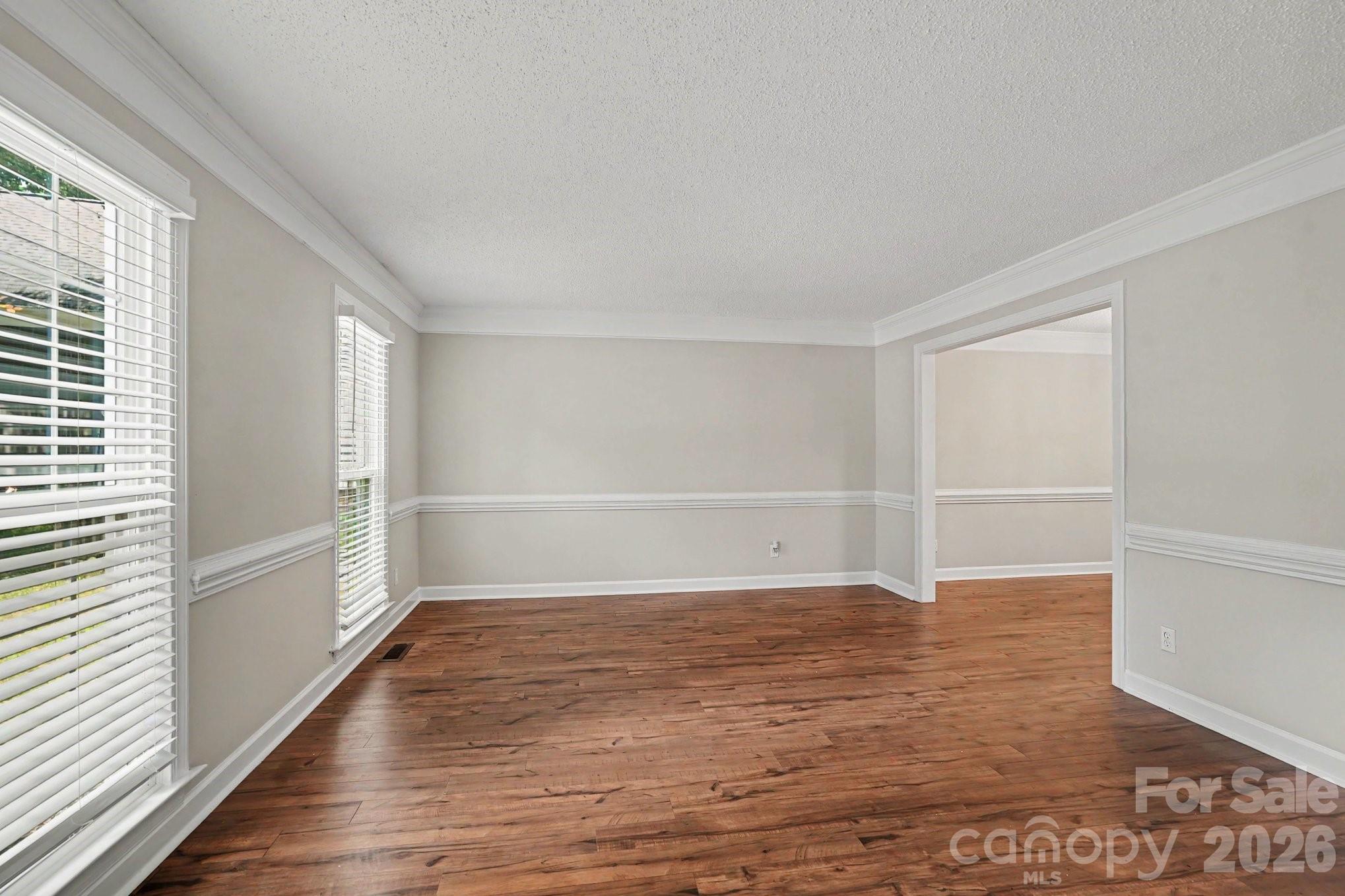 9604 Newby Lane Property Photo 3
