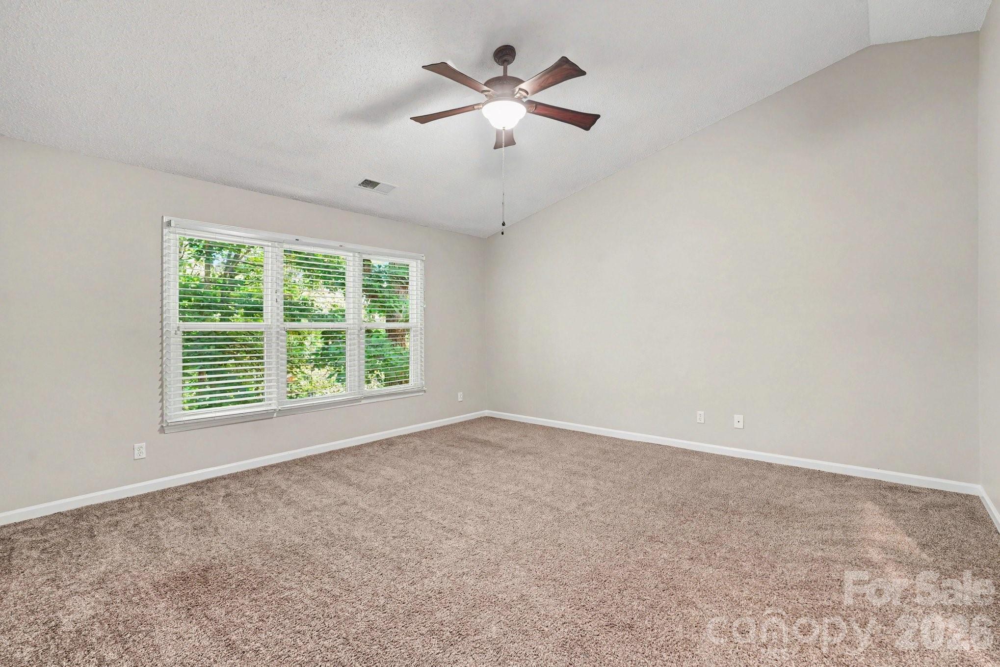 9604 Newby Lane Property Photo 10