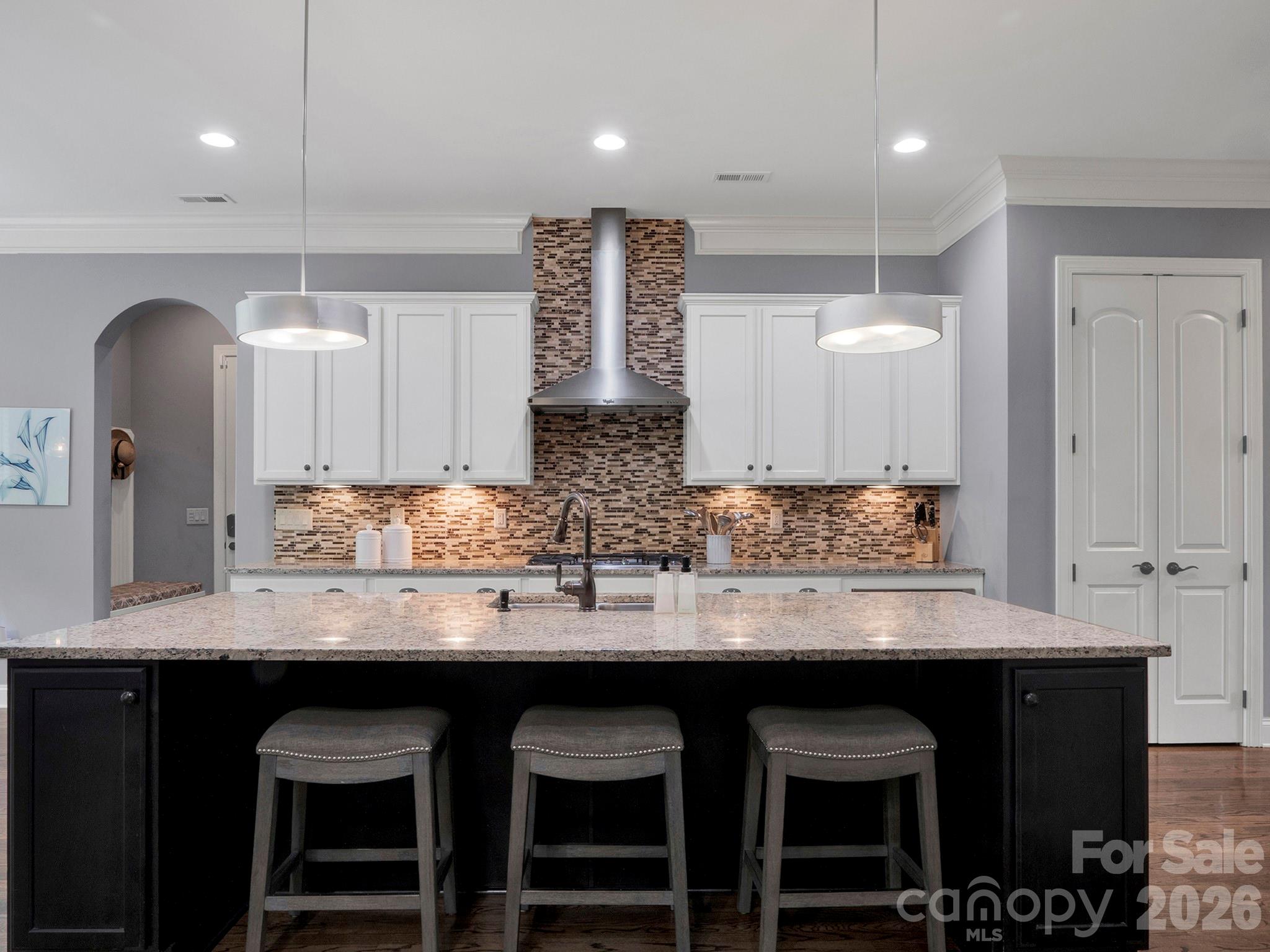 8161 Clems Branch Road Property Photo 8