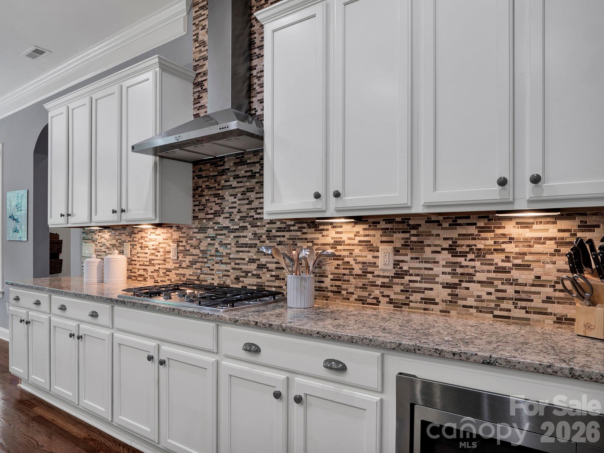 8161 Clems Branch Road Property Photo 10