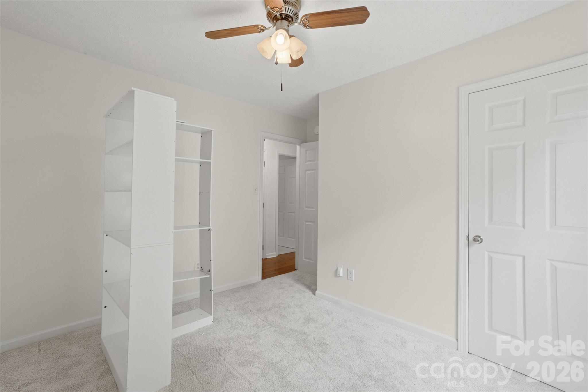 121 Oak Street Property Photo 21
