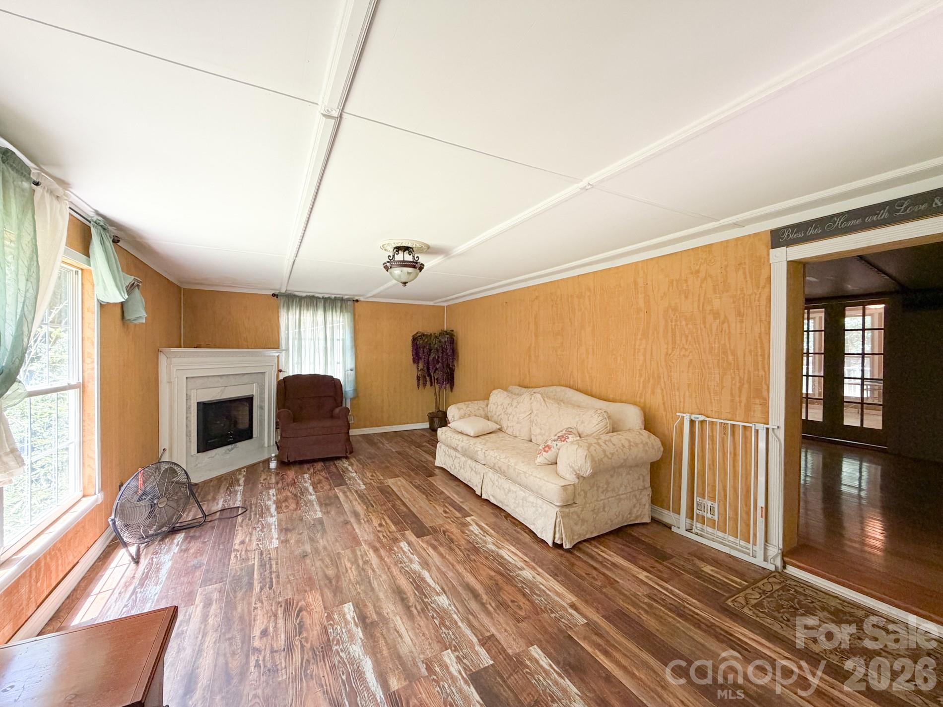 14840 Short Cut Road Property Photo 20