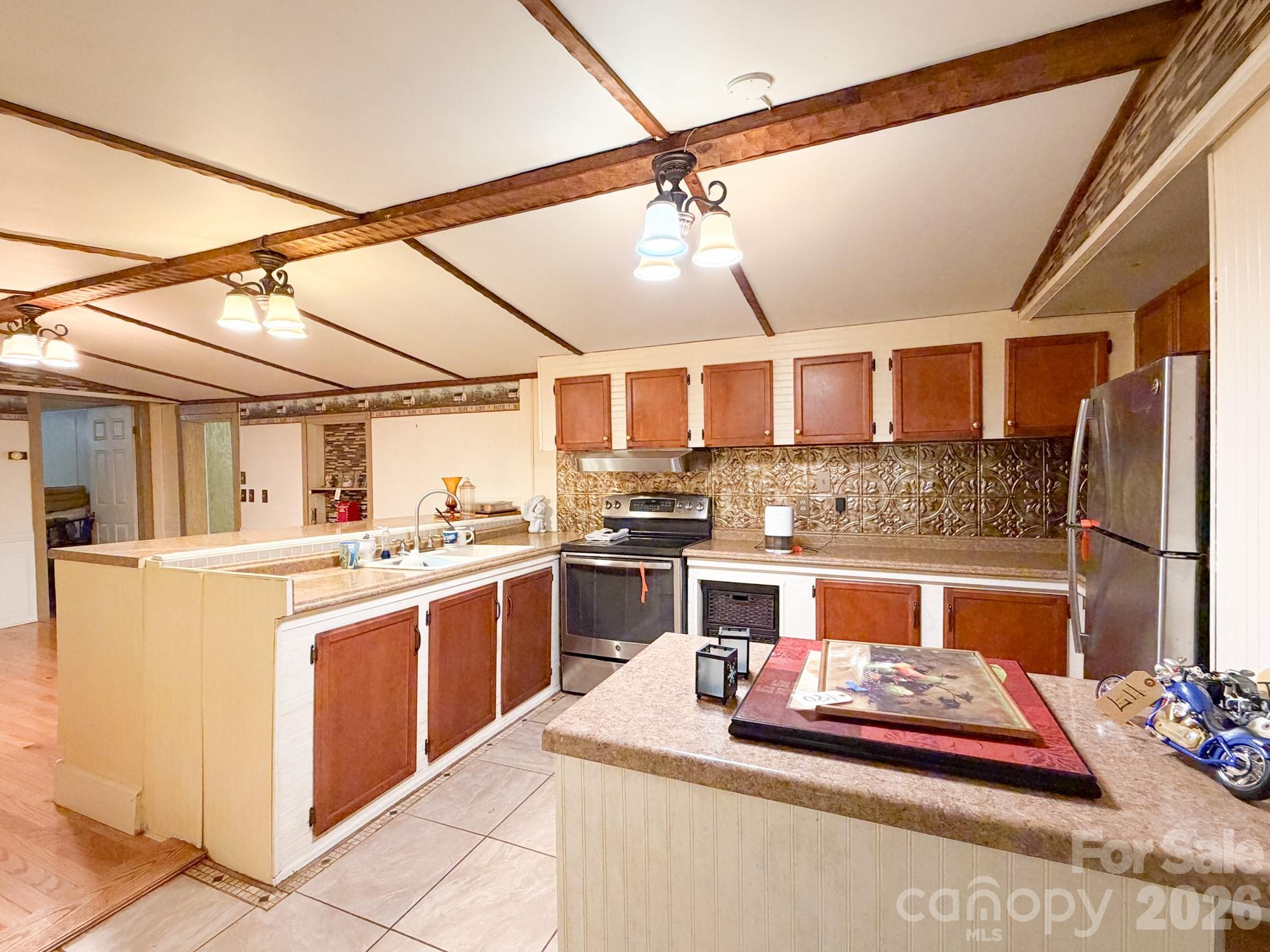 14840 Short Cut Road Property Photo 26