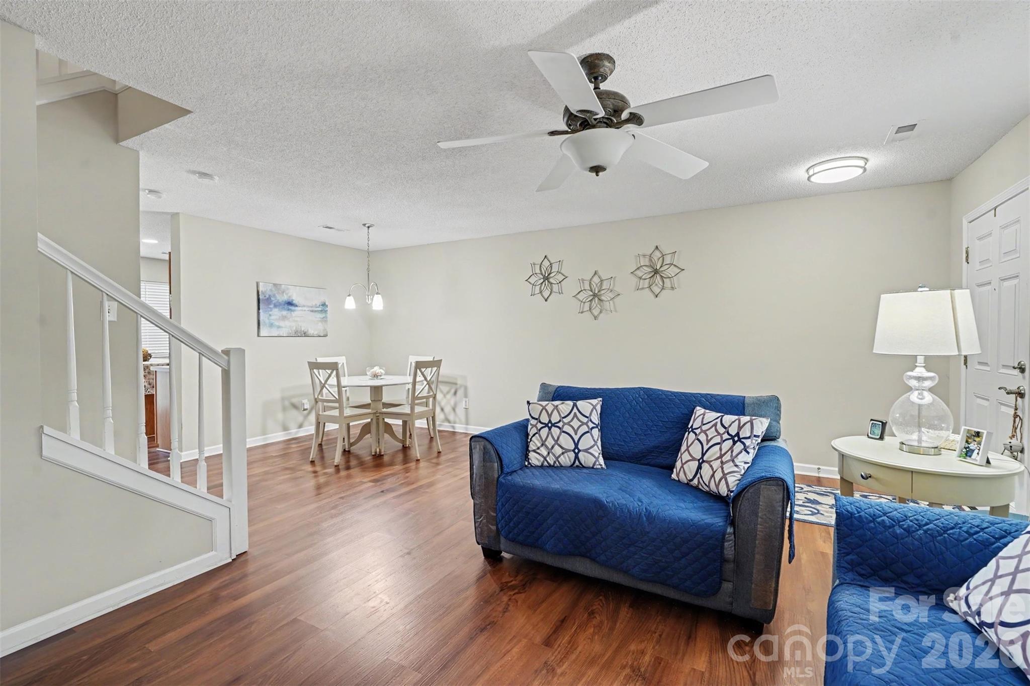 605 Gelderland Drive Property Photo 6