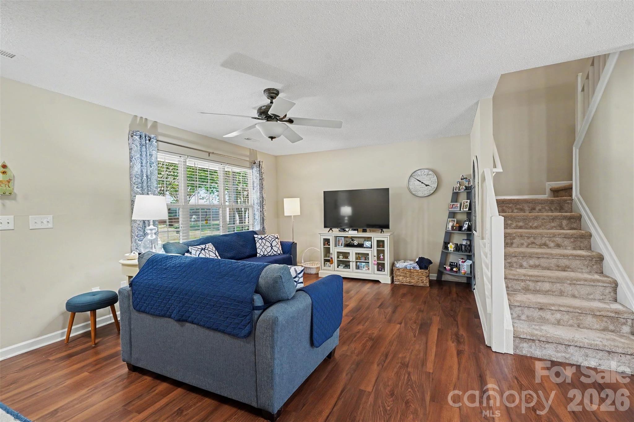 605 Gelderland Drive Property Photo 8