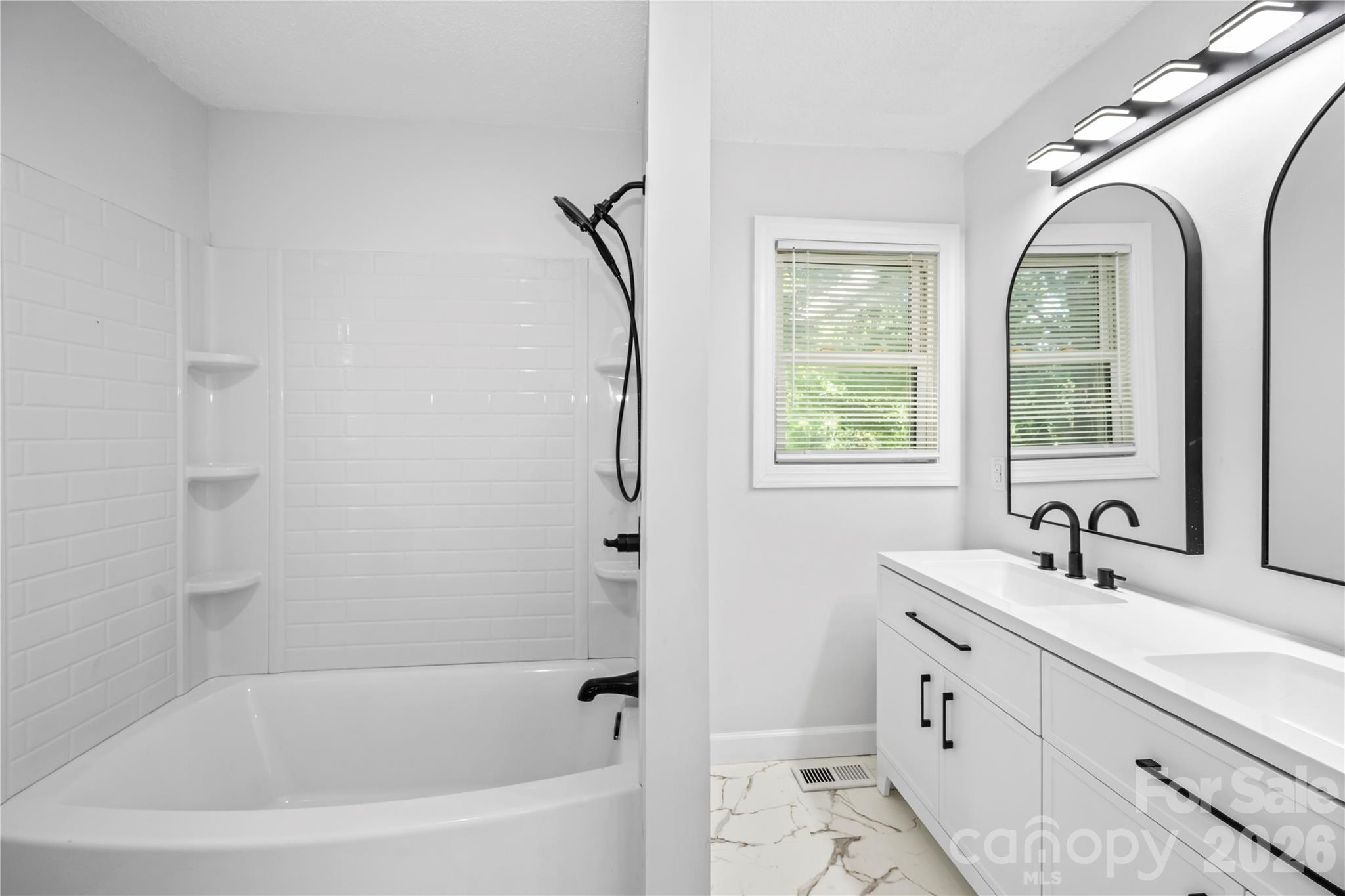 142 Substation Road Property Photo 4