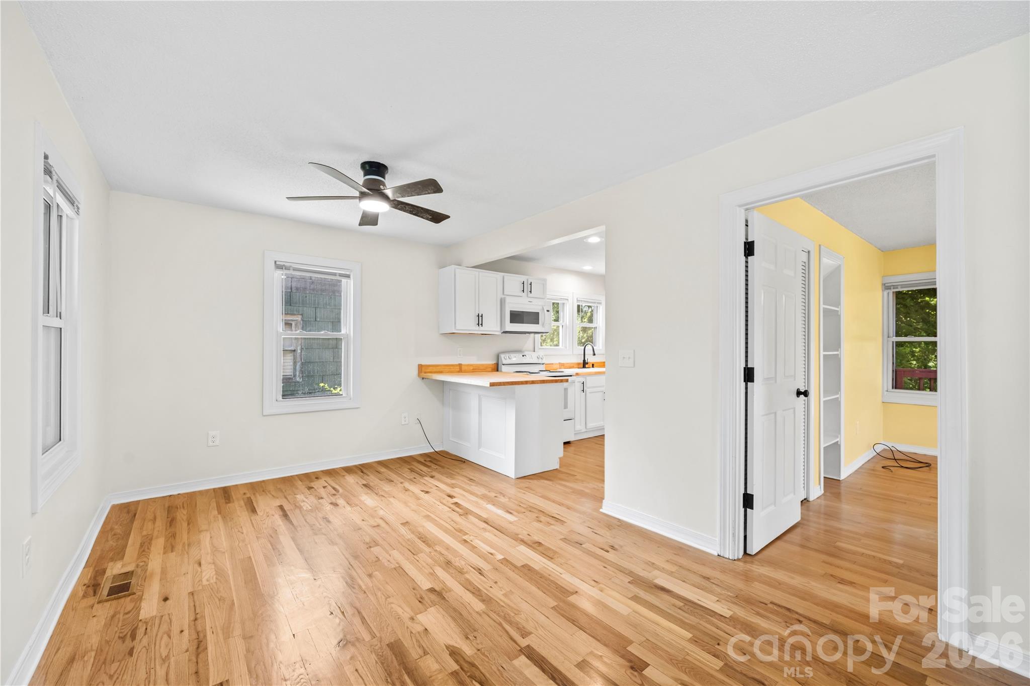 142 Substation Road Property Photo 7