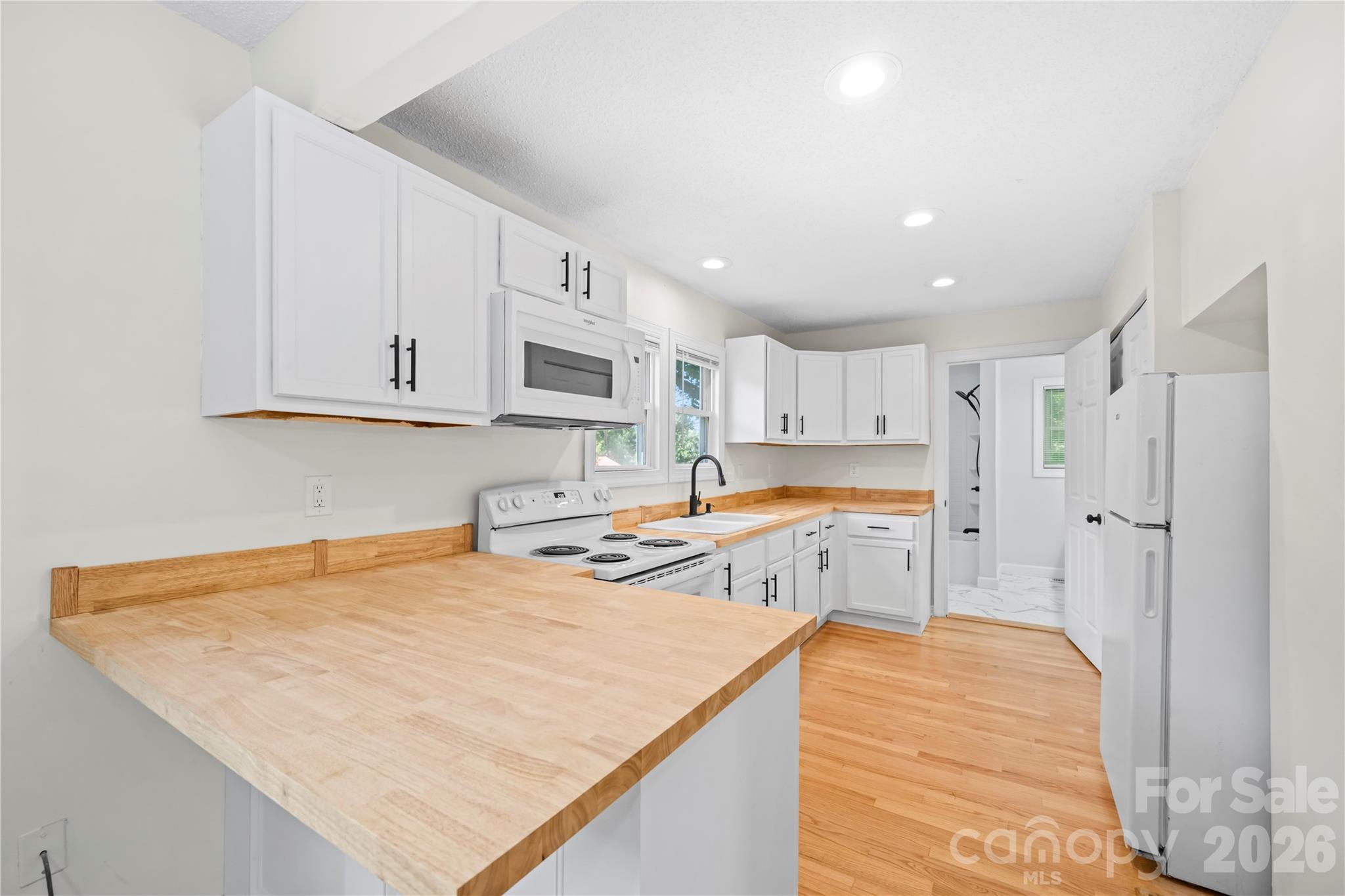 142 Substation Road Property Photo 9
