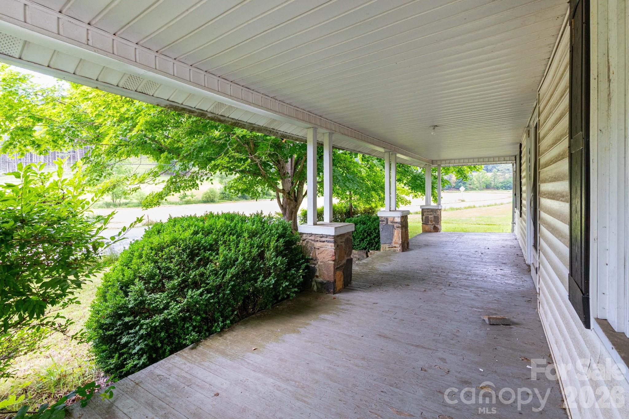 4085 Jacks Creek Road Property Photo 6