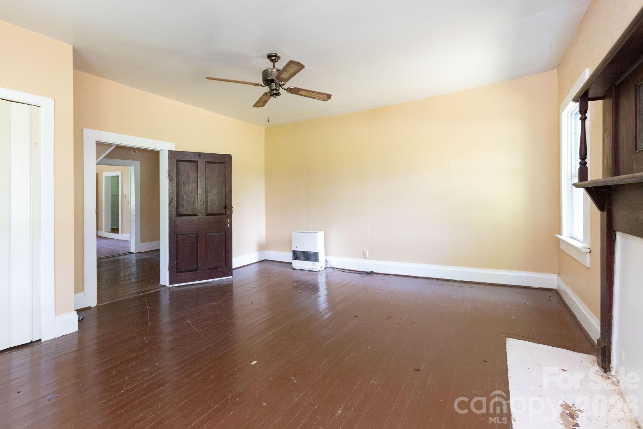 4085 Jacks Creek Road Property Photo 10