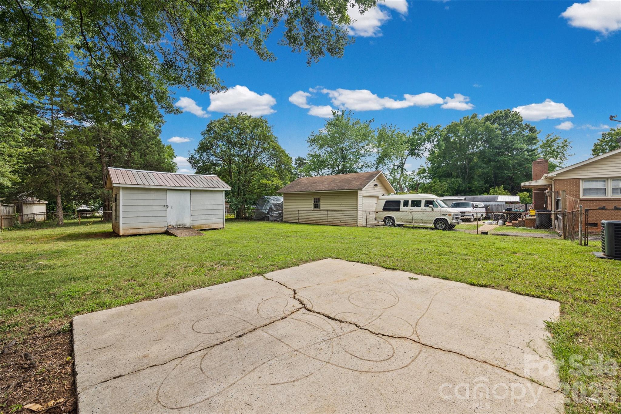 4713 Tanglebriar Drive Property Photo 28