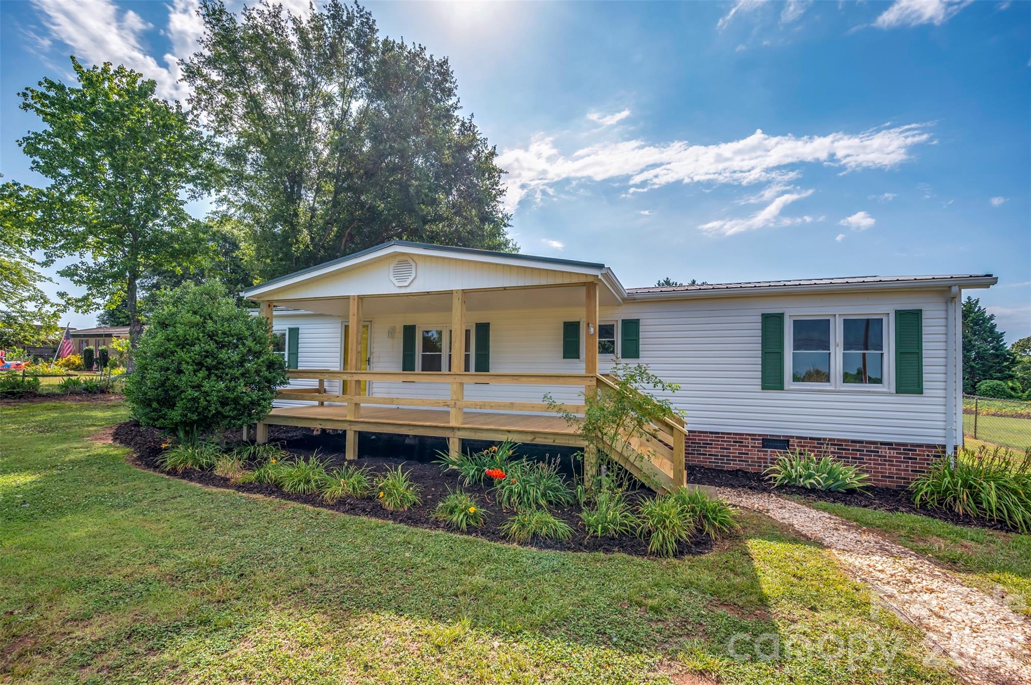 299 Ellenboro Henrietta Road Property Photo 2