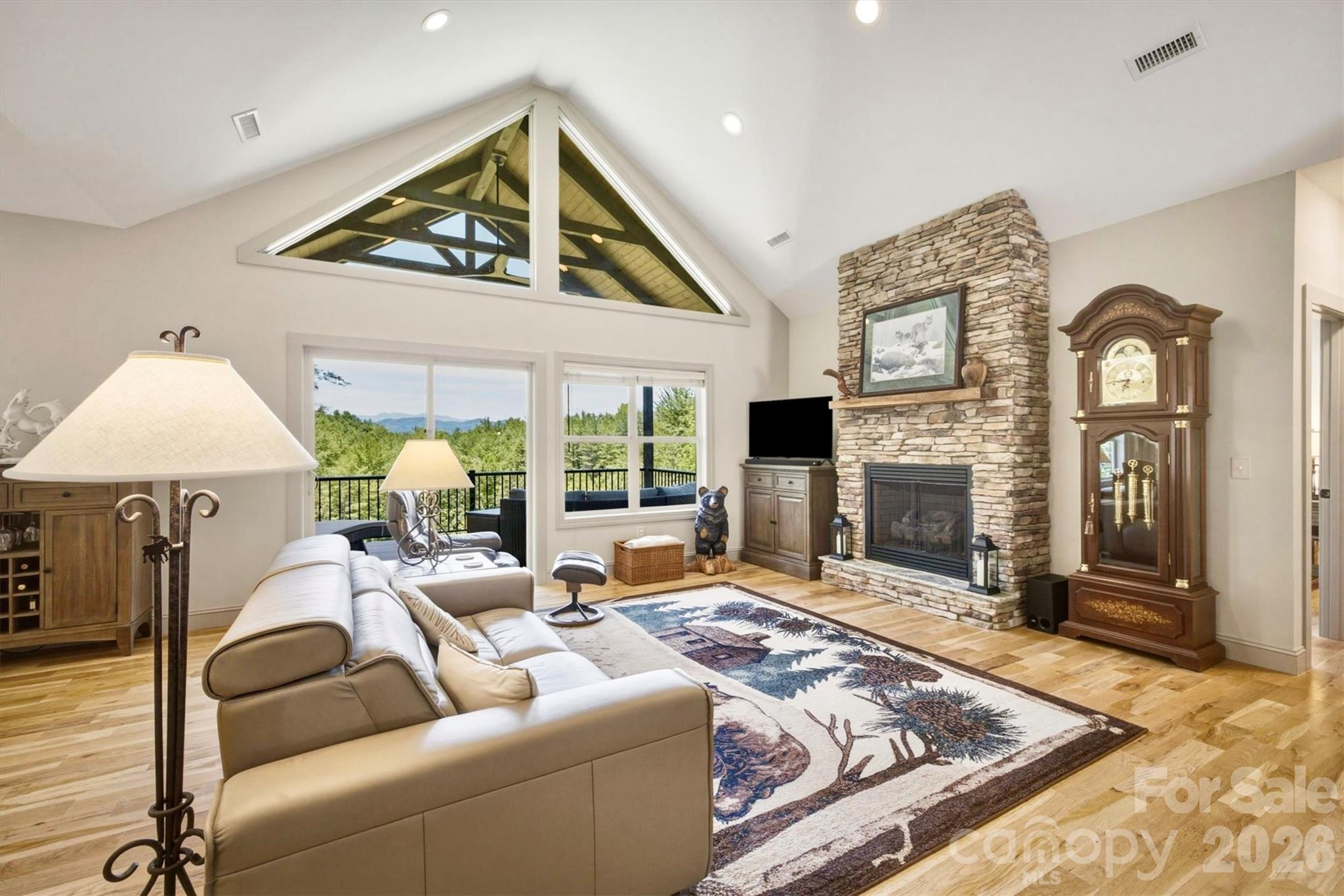 5515 Cedar Cove Way Property Photo 10