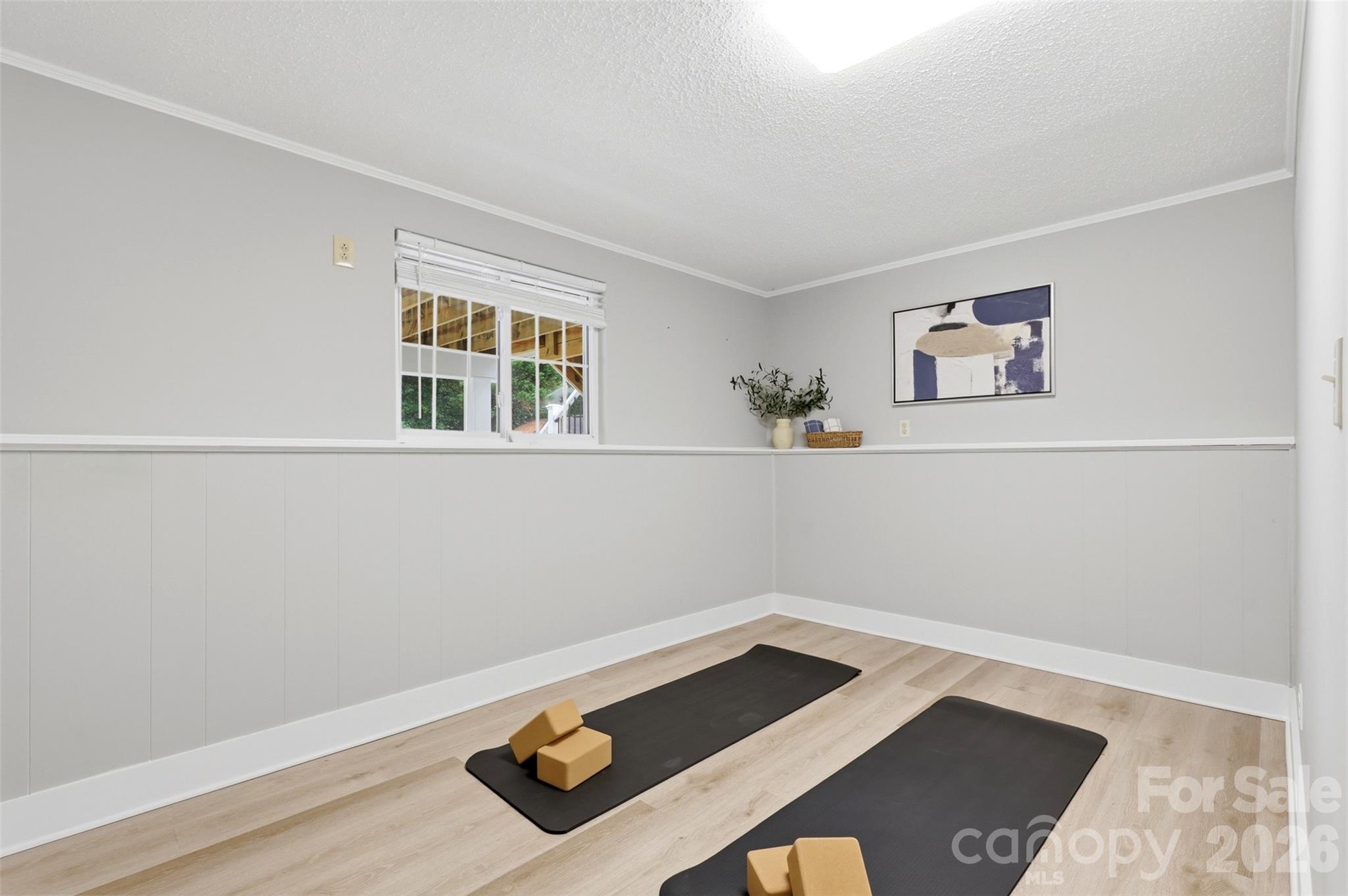716 Regency Drive Property Photo 28