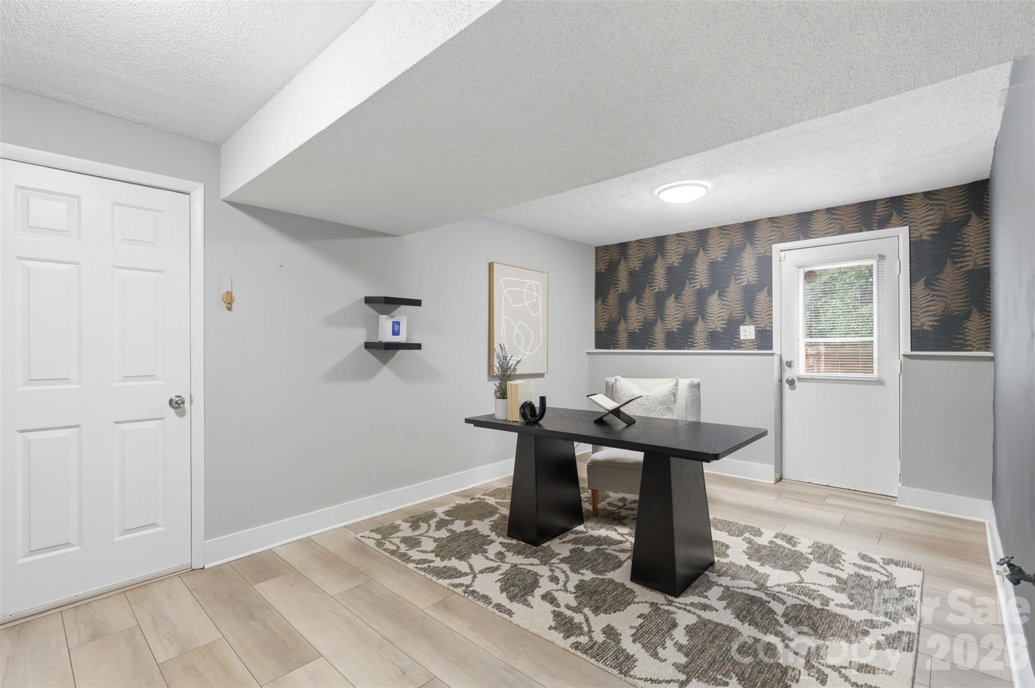 716 Regency Drive Property Photo 29