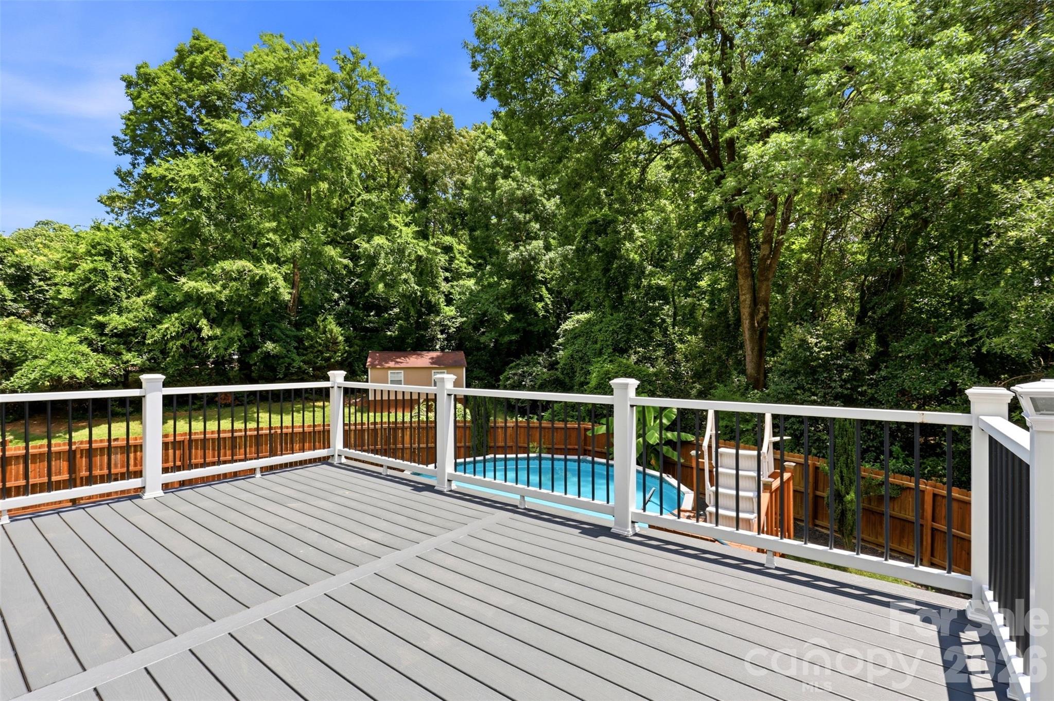 716 Regency Drive Property Photo 35