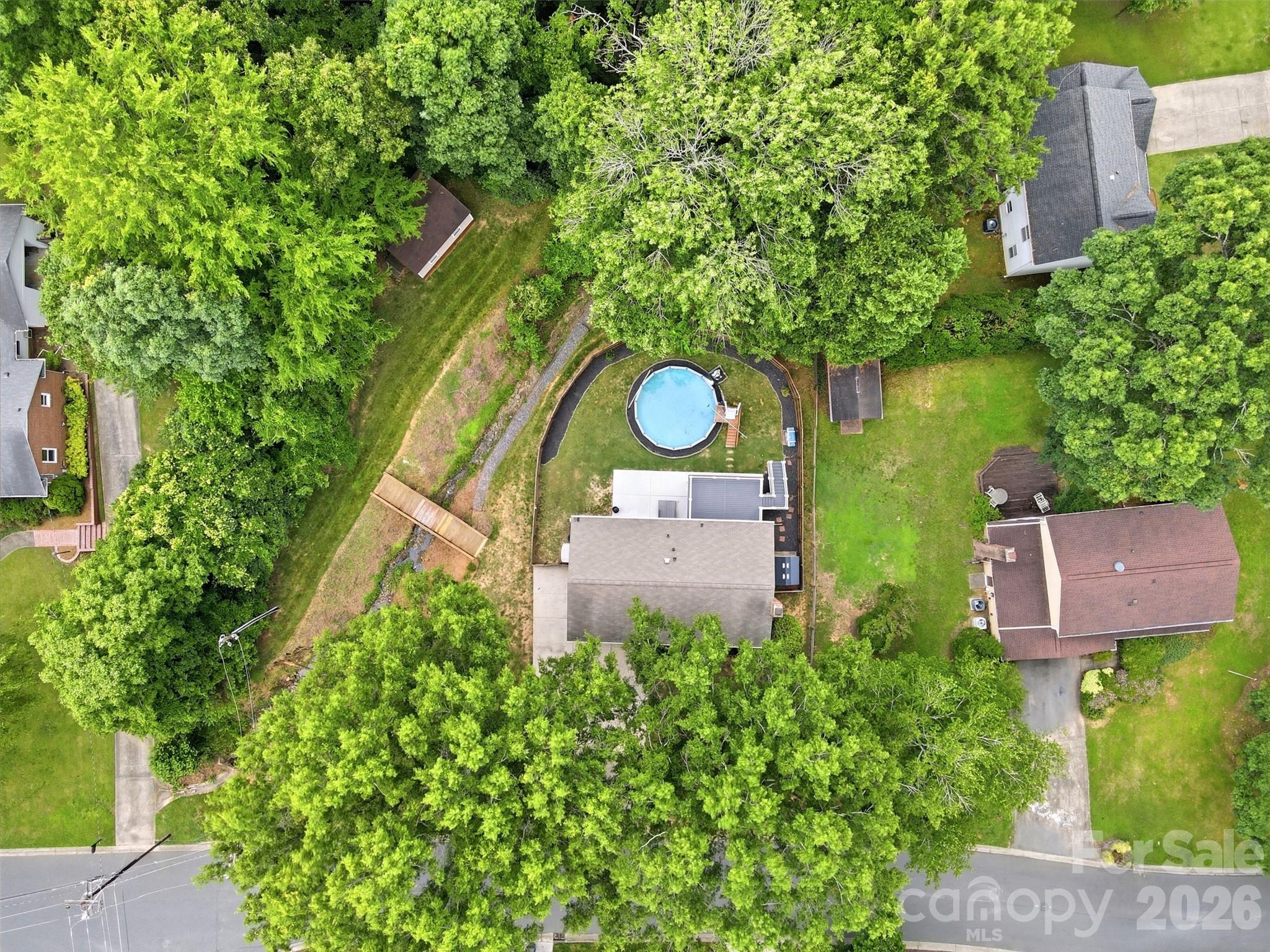 716 Regency Drive Property Photo 46