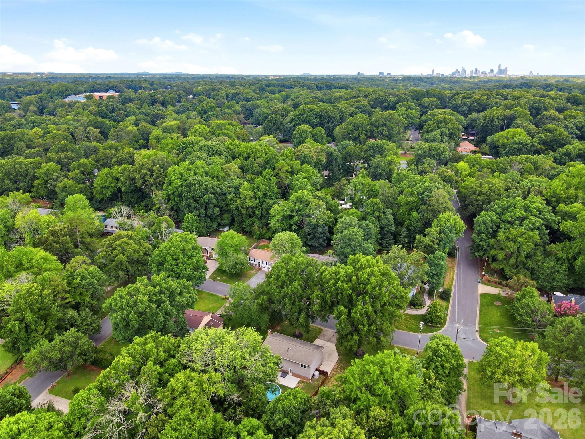 716 Regency Drive Property Photo 47