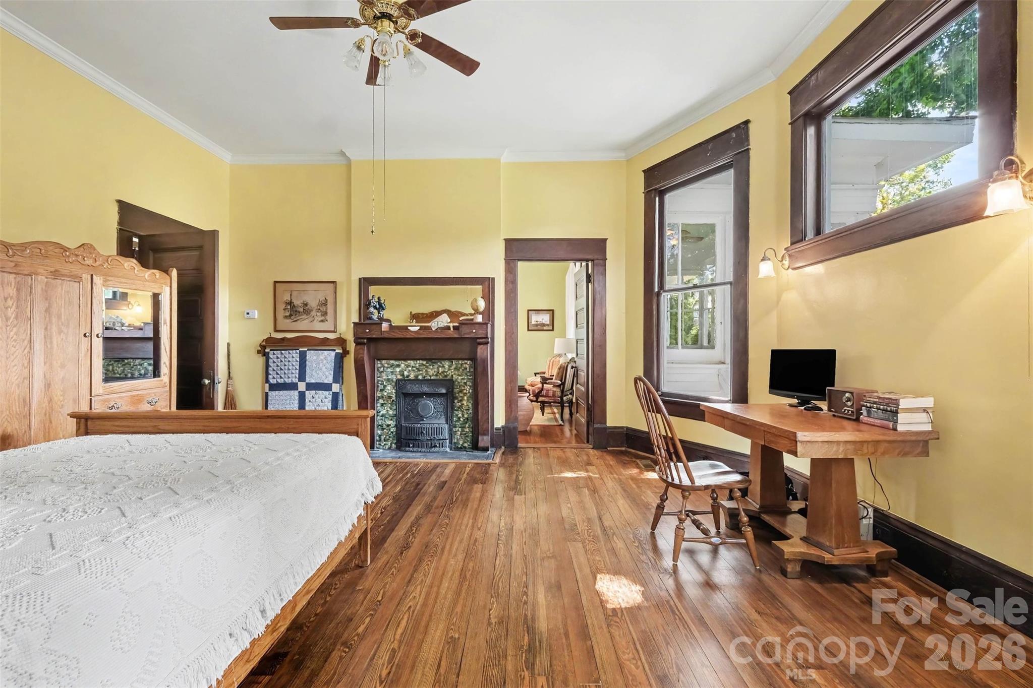 624 Walnut Street Property Photo 12