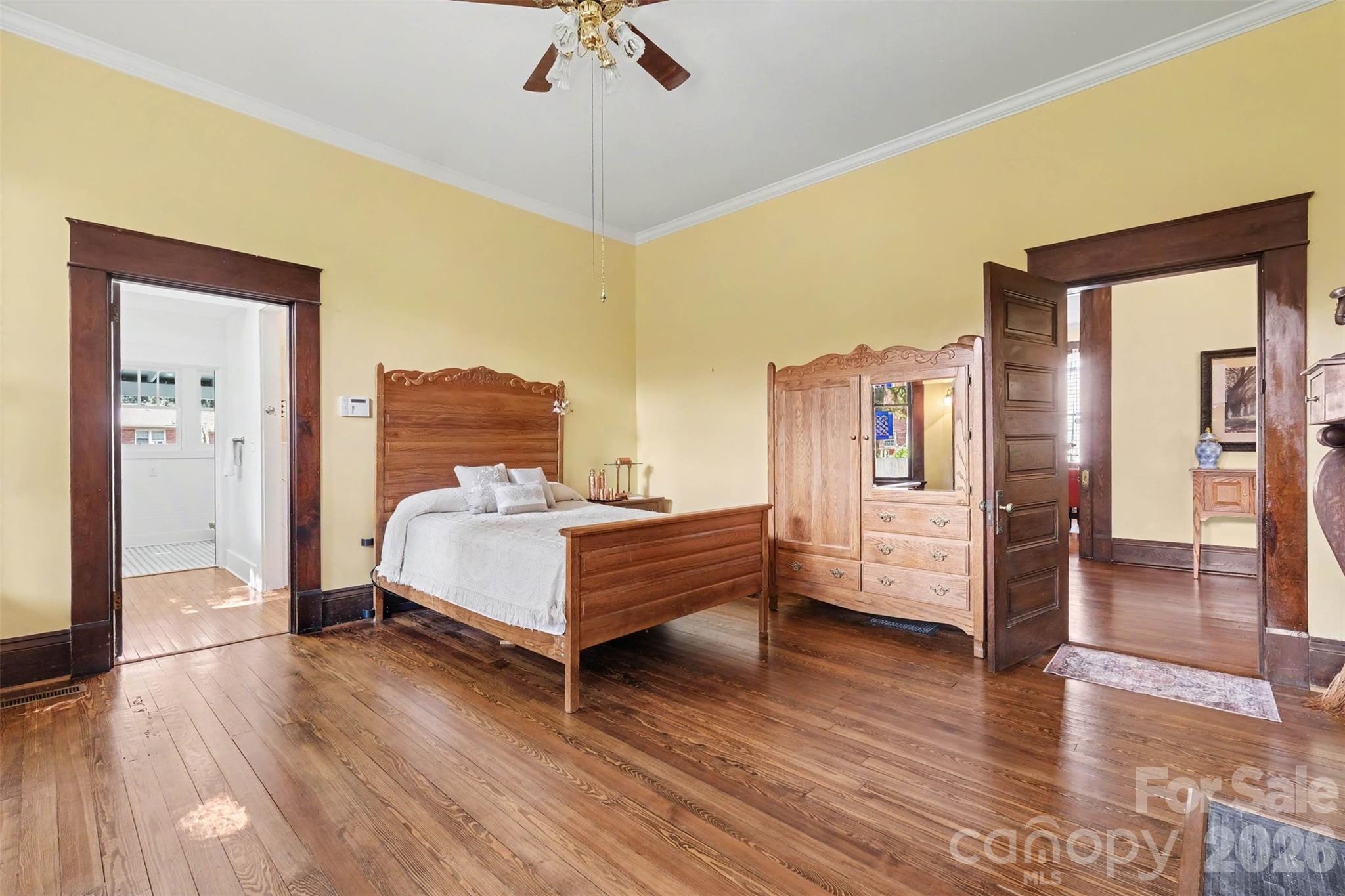 624 Walnut Street Property Photo 13