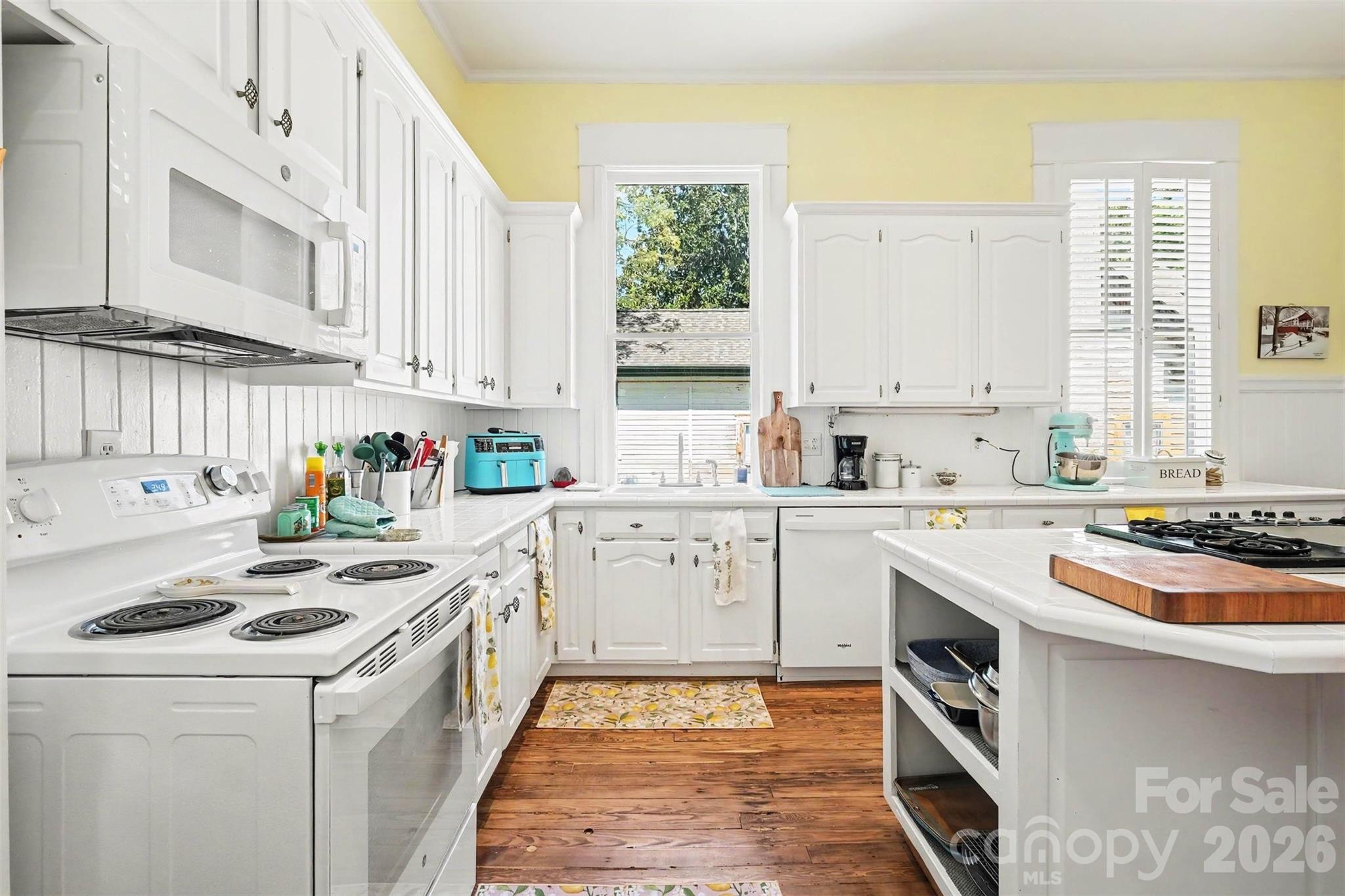 624 Walnut Street Property Photo 18