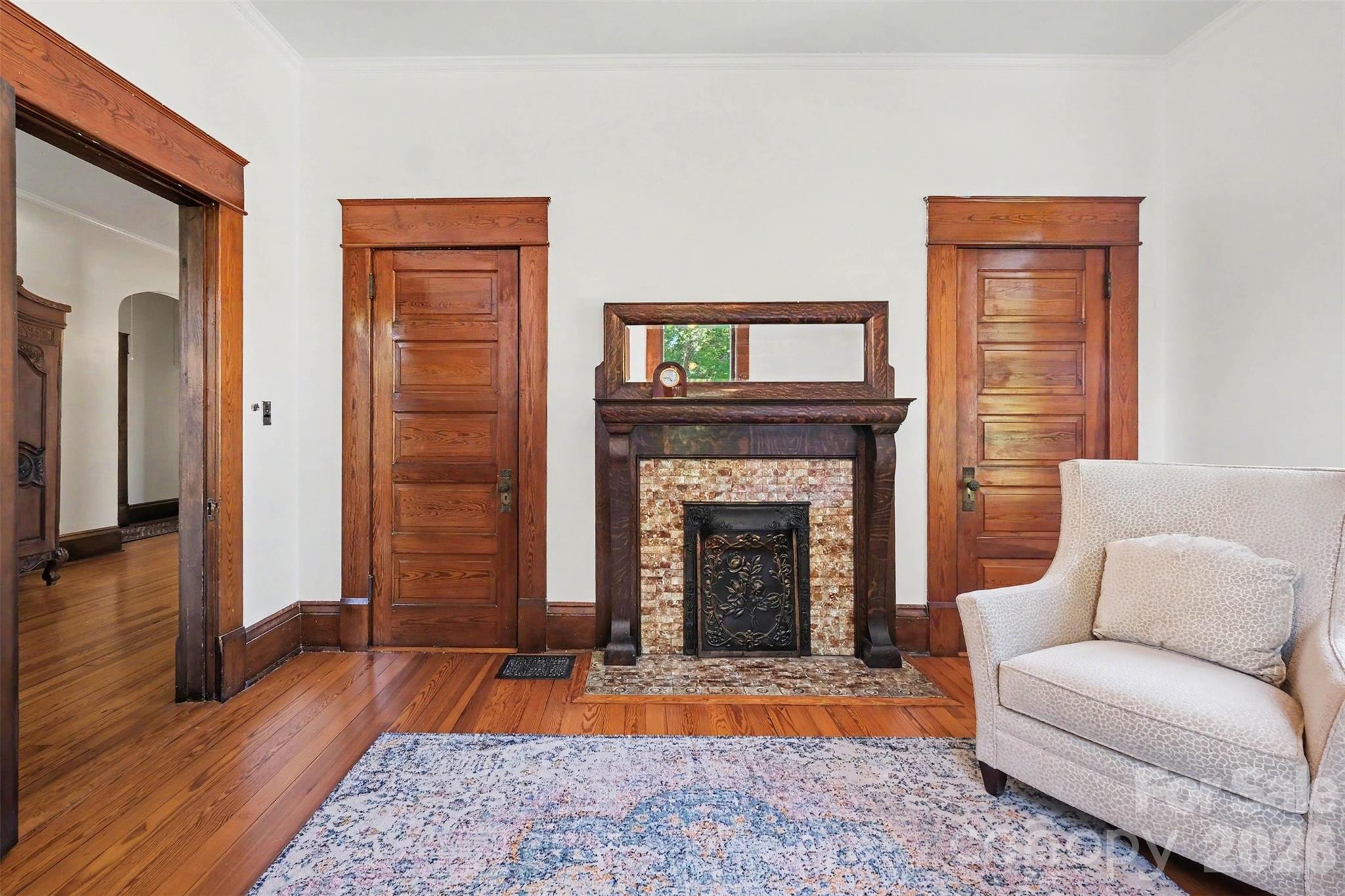 624 Walnut Street Property Photo 23