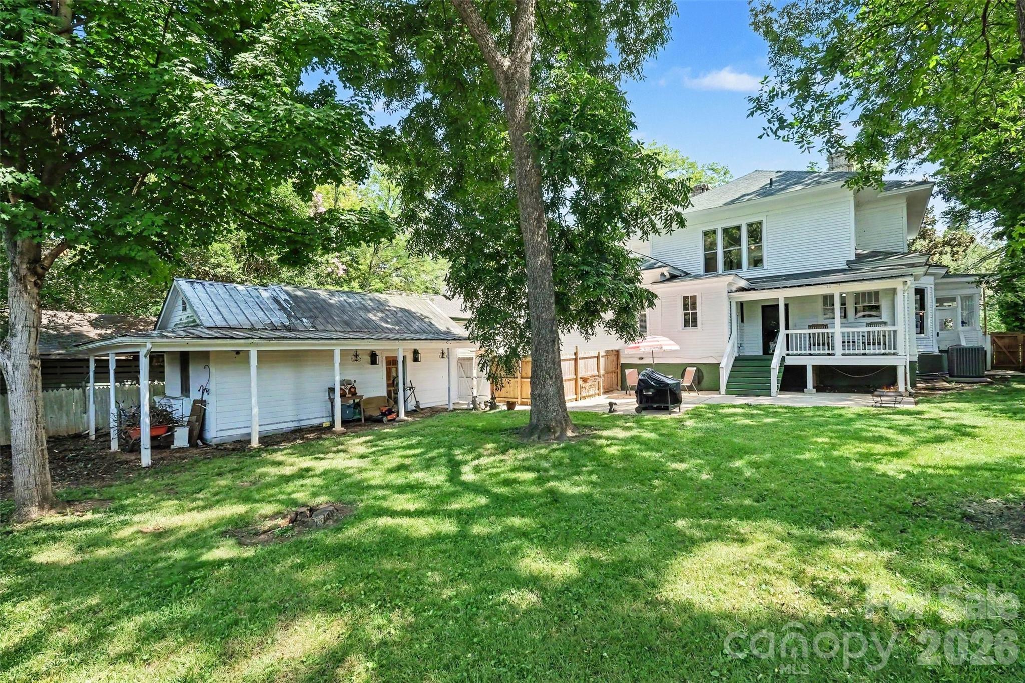624 Walnut Street Property Photo 37