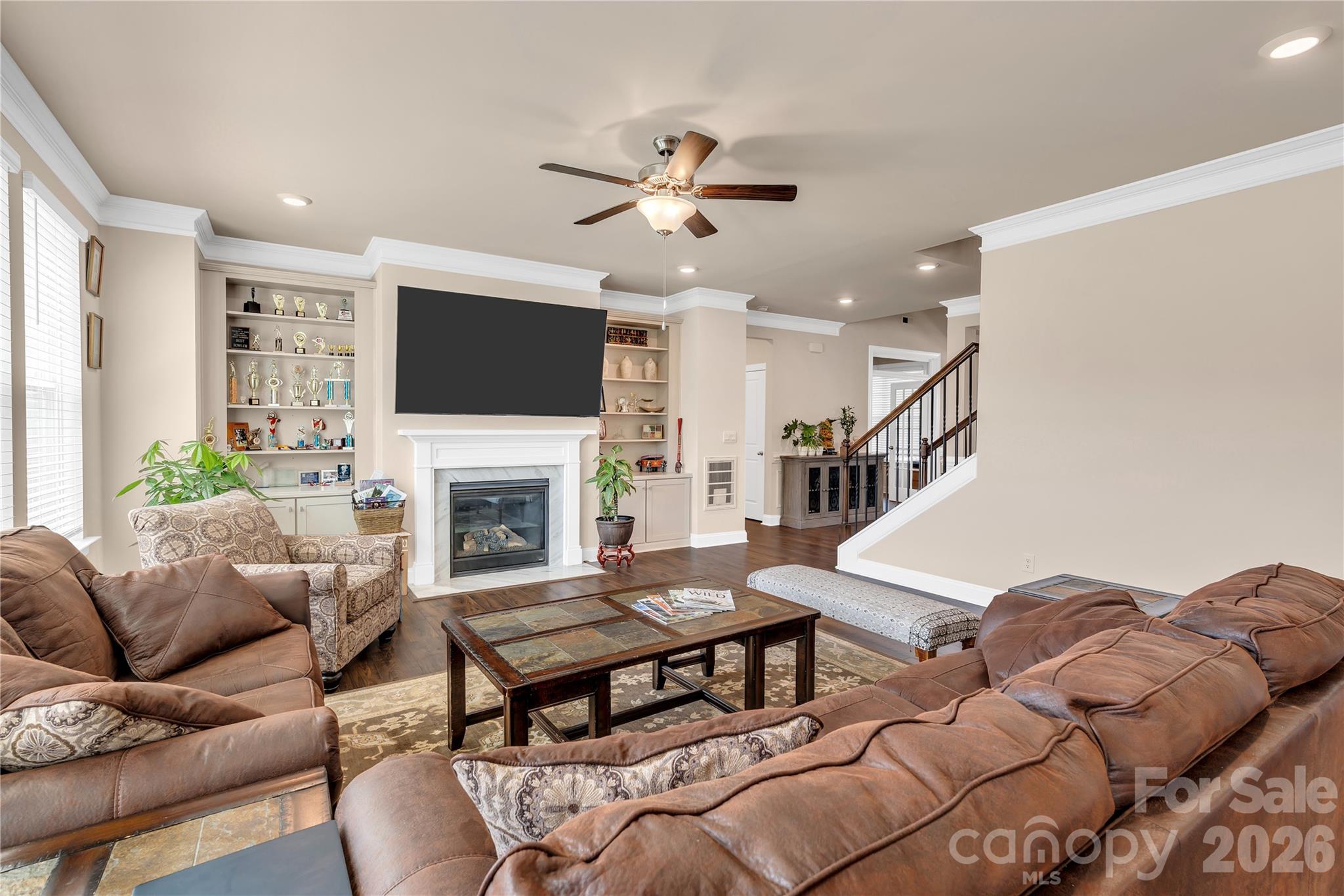 9300 Vecchio Drive Property Photo 7