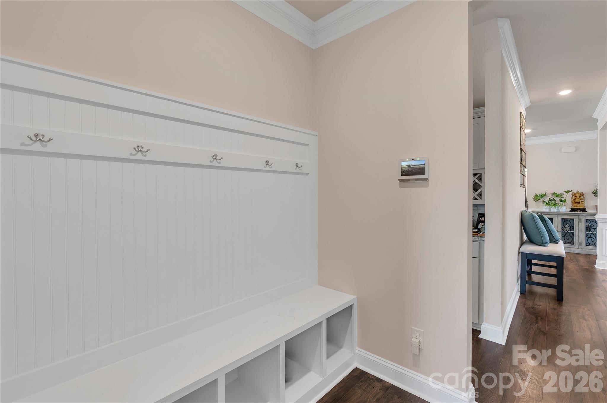 9300 Vecchio Drive Property Photo 18