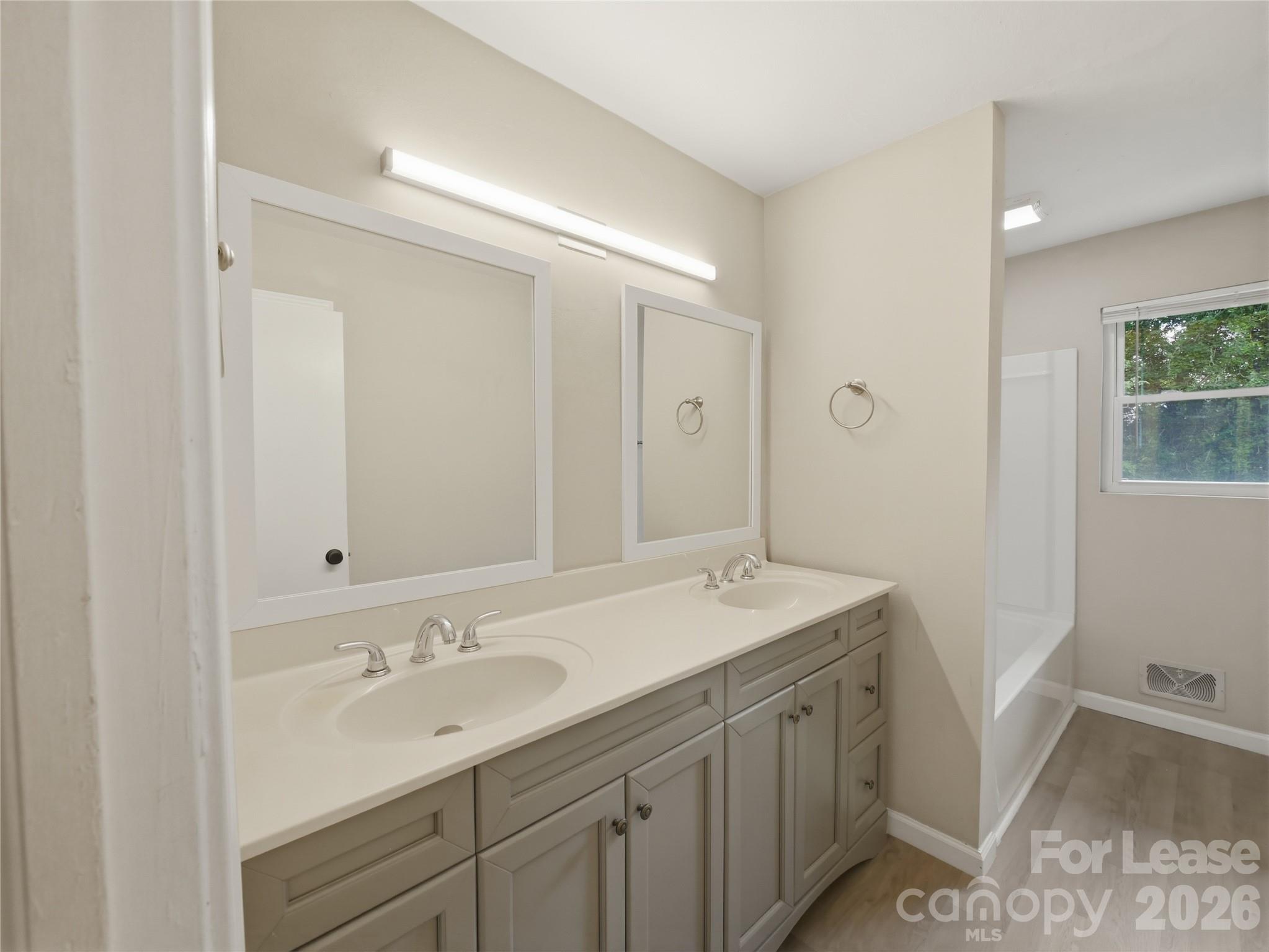 765 8th Avenue Drive Property Photo 11