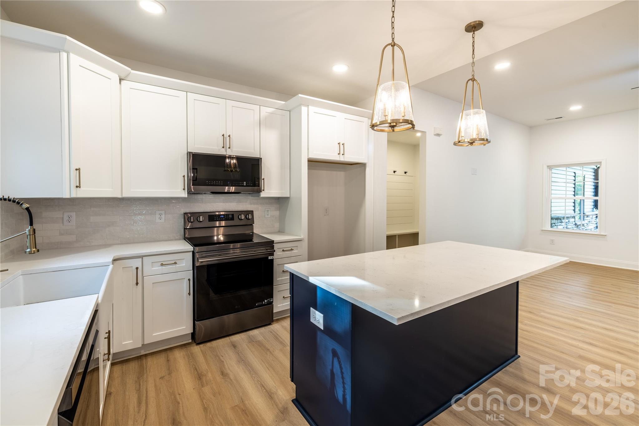269 Tamarind Drive 568 Property Photo 10