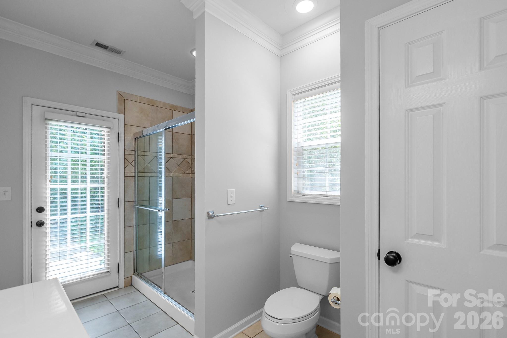 1107 Boulder Court Property Photo 11