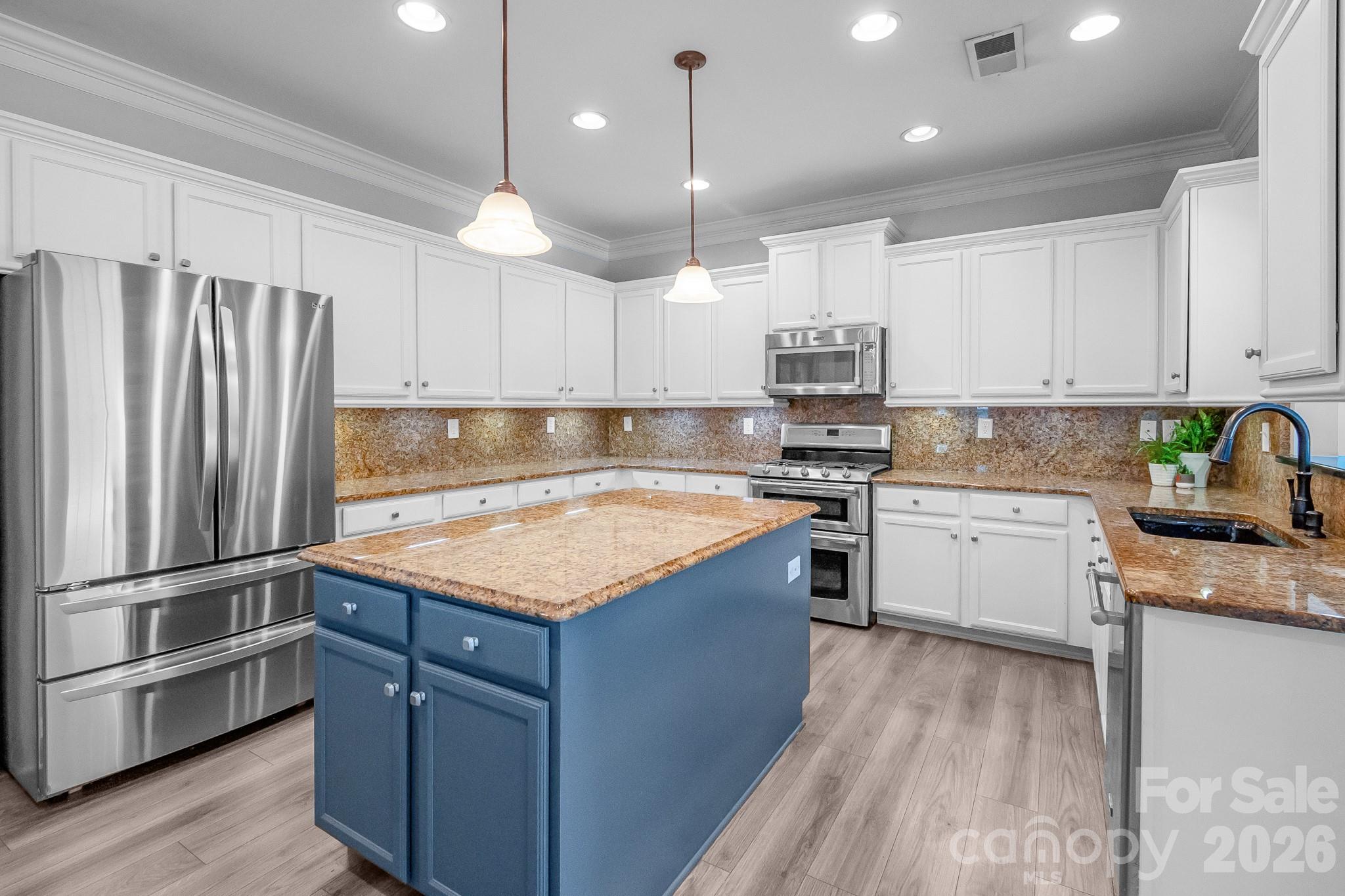 1107 Boulder Court Property Photo 15
