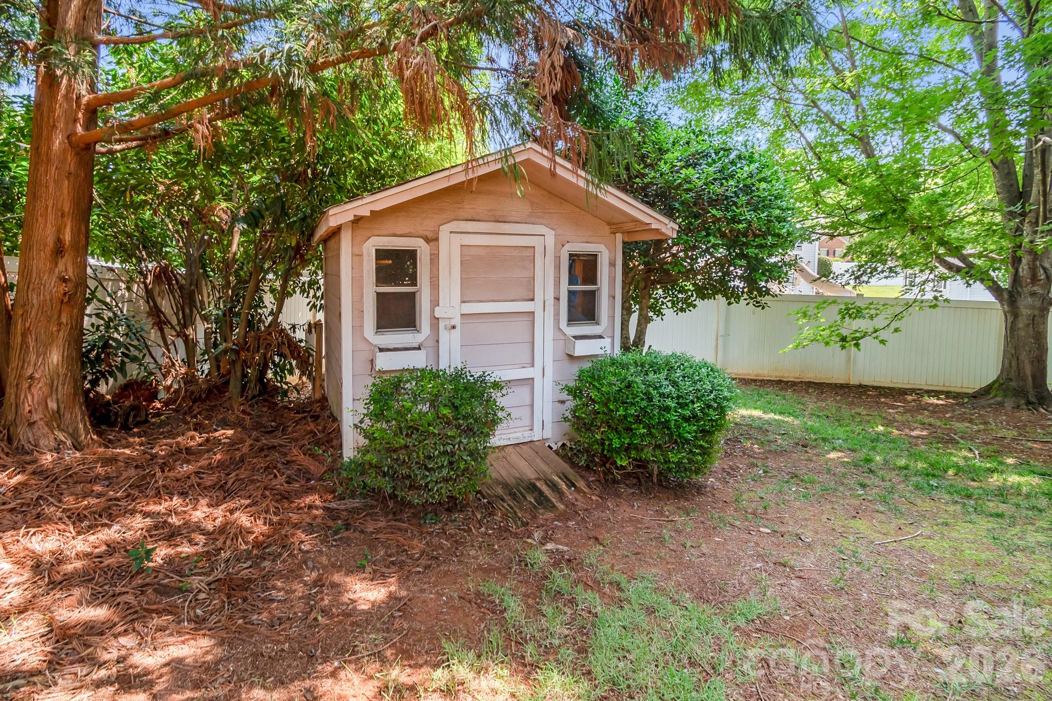 1107 Boulder Court Property Photo 34