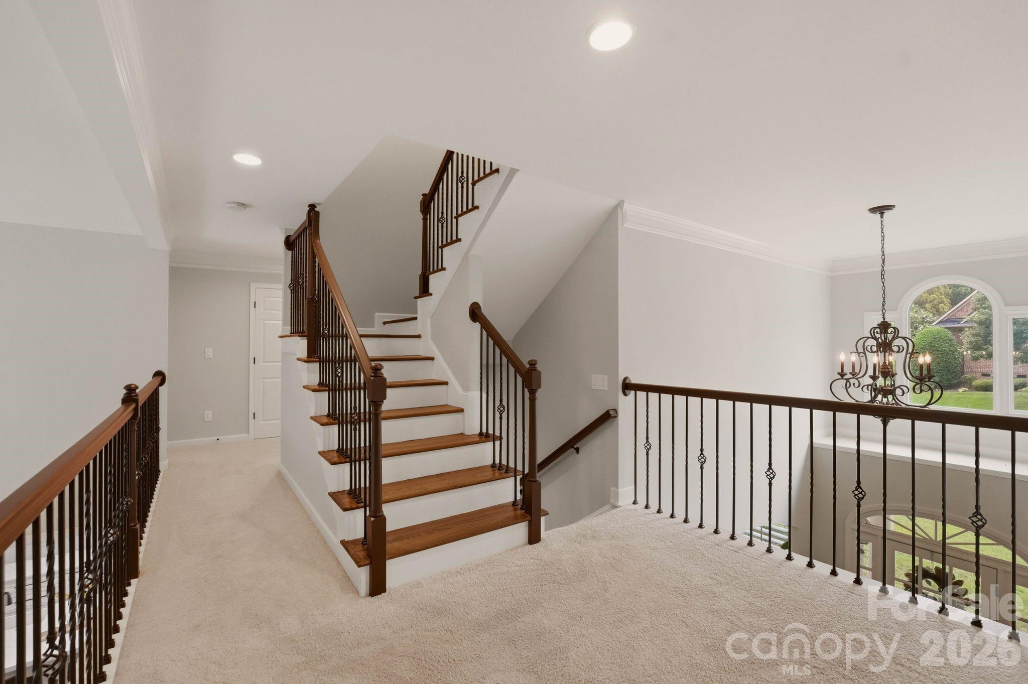 22012 Preswick Drive Property Photo 31