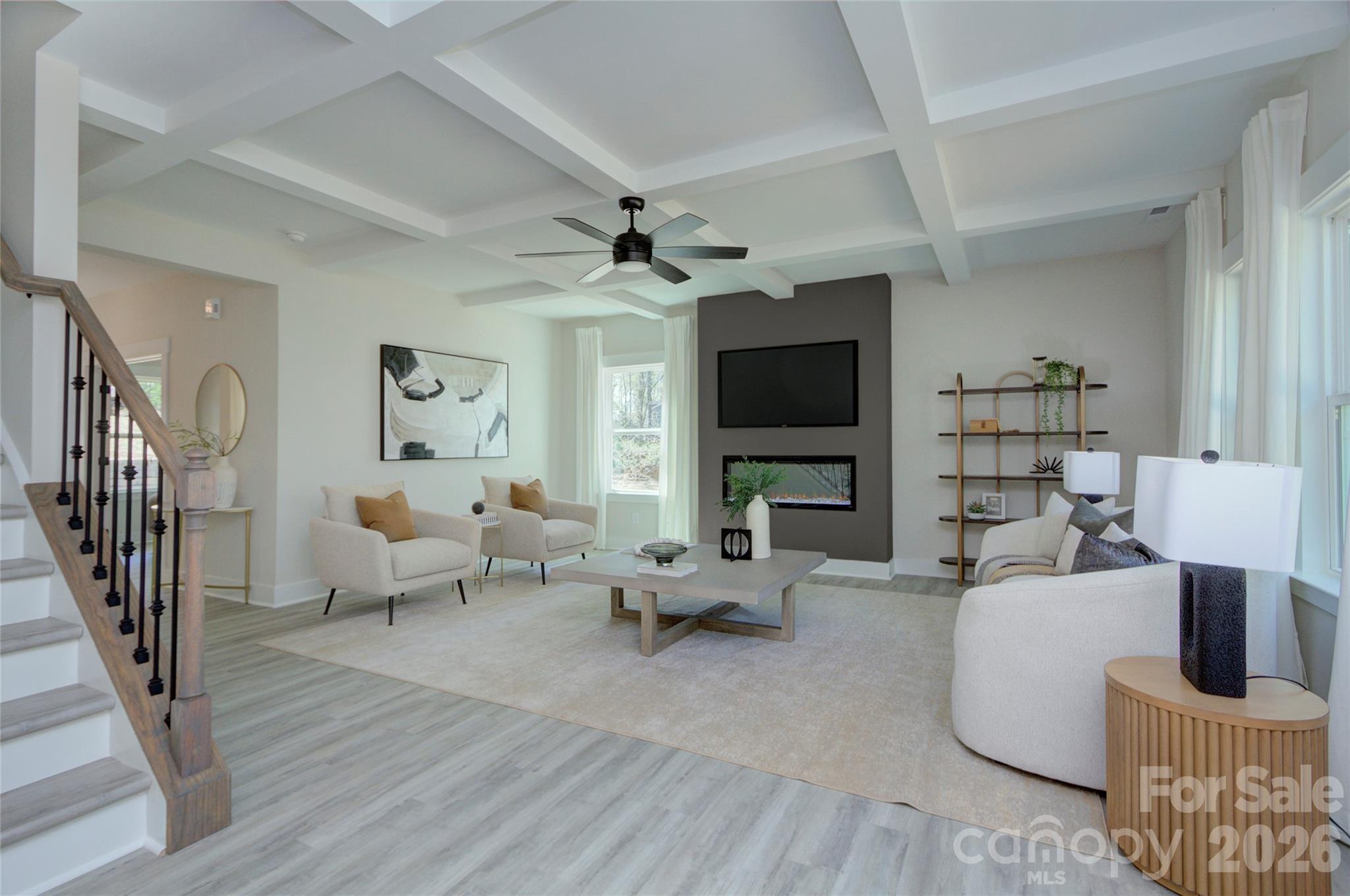 1033 Harrogate Drive Property Photo 10