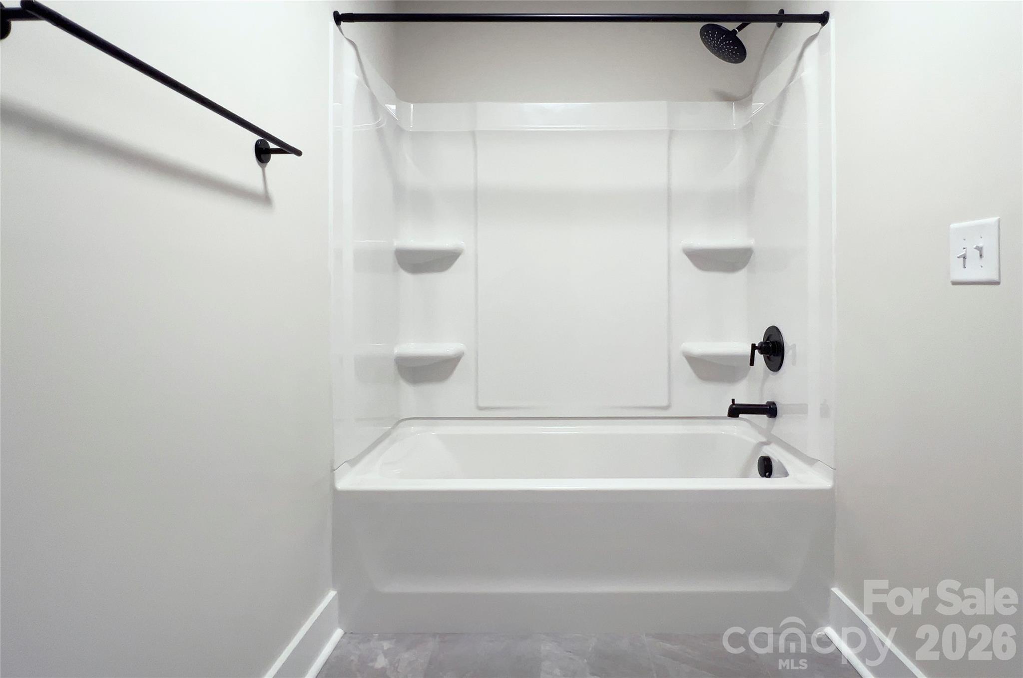 1033 Harrogate Drive Property Photo 29