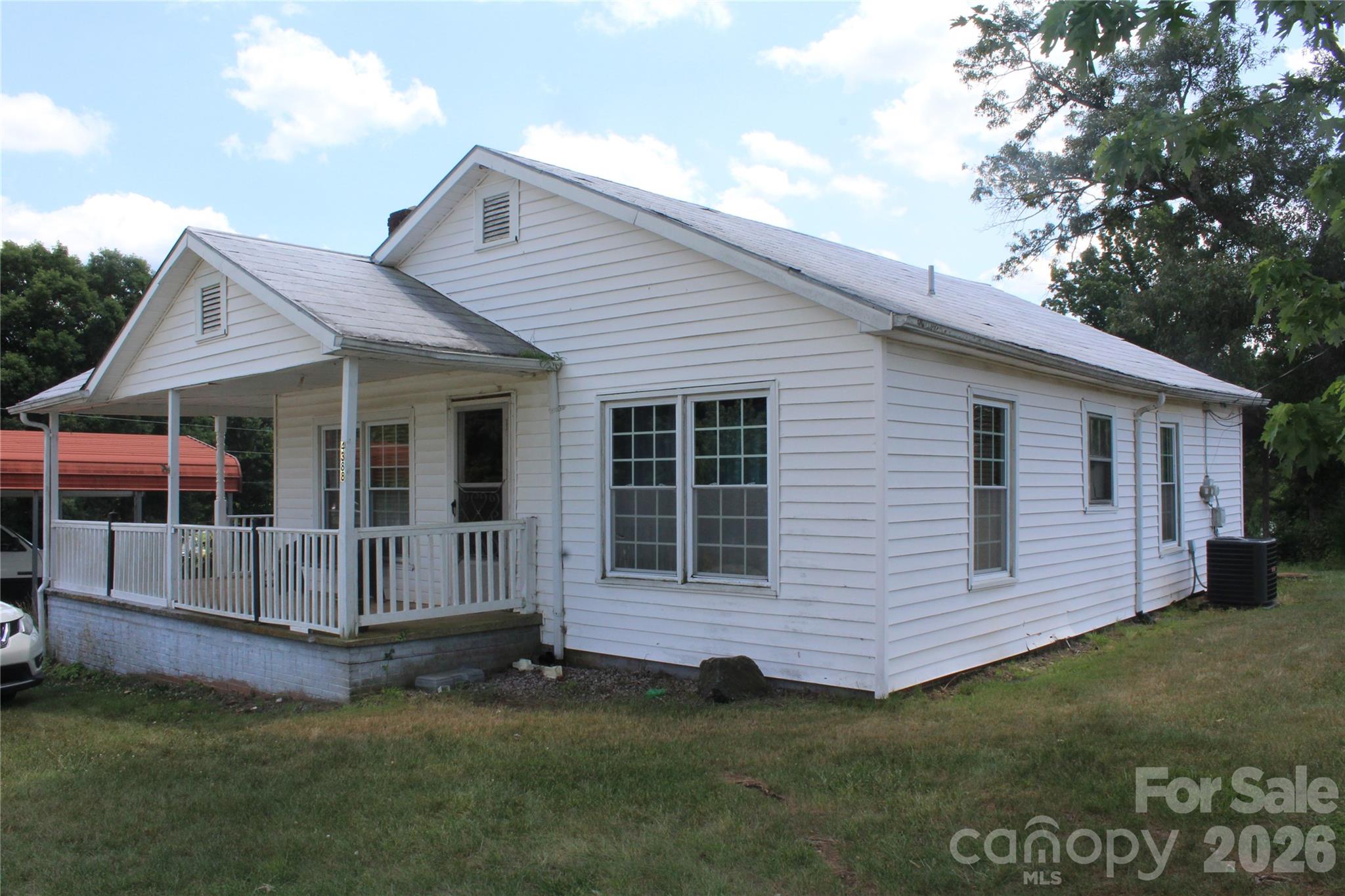 4388 Ruritan Drive Property Photo 2