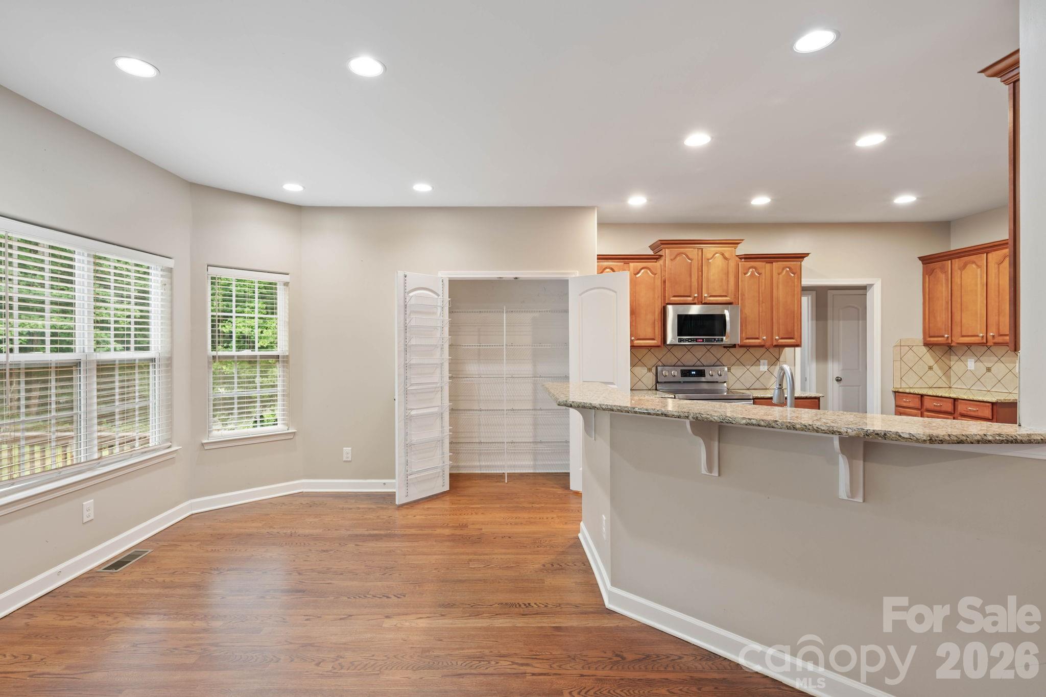 2544 Short Cedar Trail Property Photo 10