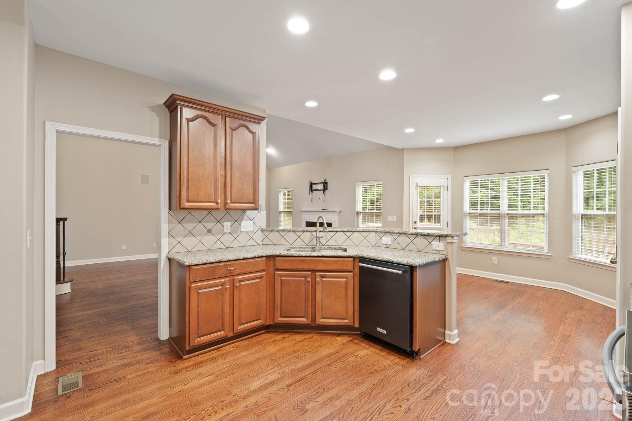 2544 Short Cedar Trail Property Photo 11