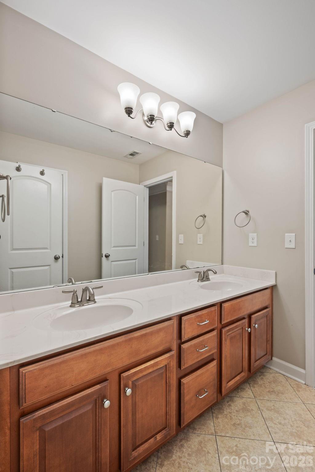 2544 Short Cedar Trail Property Photo 22