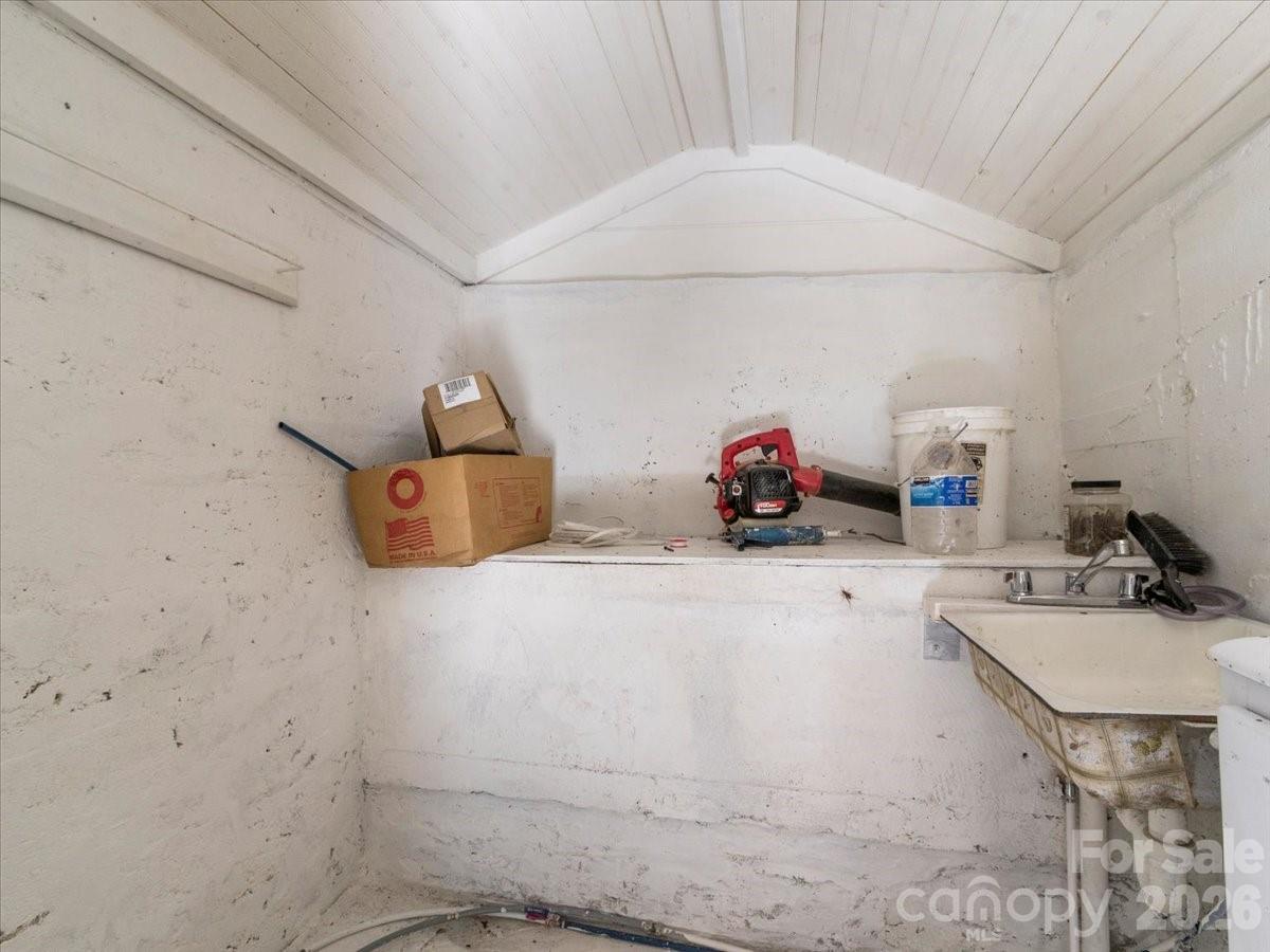 8709 Hwy 226a Highway Property Photo 19